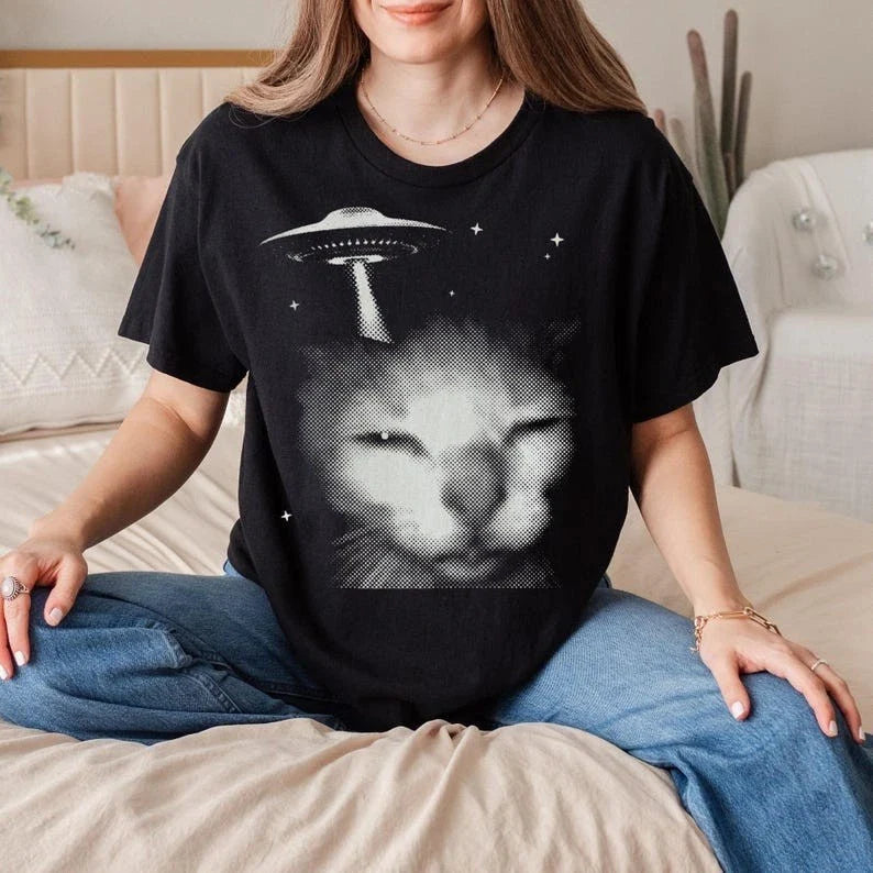 Alien Cat UFO Vintage Aesthetic Black T shirt Unisex T-shirt, Sweatshirt, Hoodie, Long Sleeve Tee - T-Shirt, Sweatshirt, Hoodie