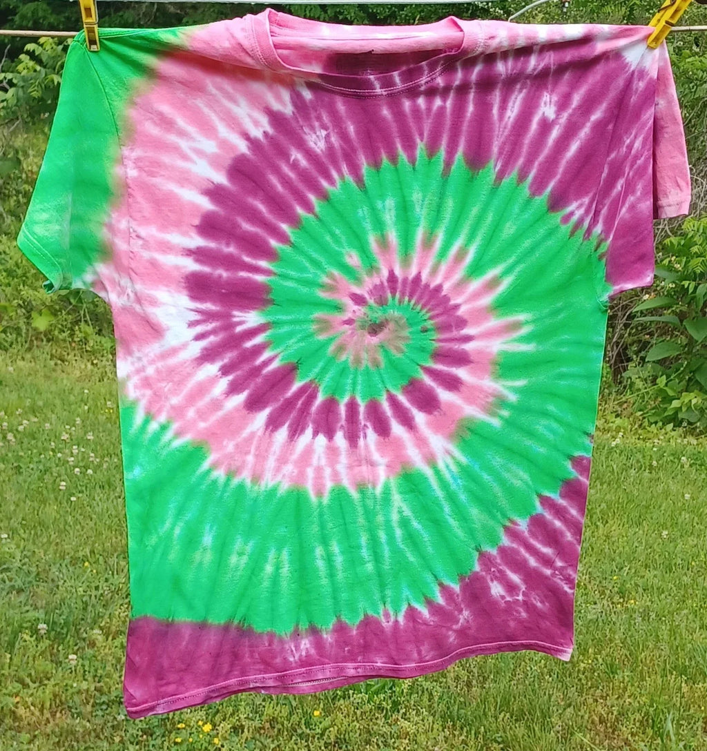 Gildan ~Tie Dye t-shirt~ Sz. L Pink/Maroon/Green NWOT Unisex T-shirt, Sweatshirt, Hoodie, Long Sleeve Tee - T-Shirt, Sweatshirt, Hoodie