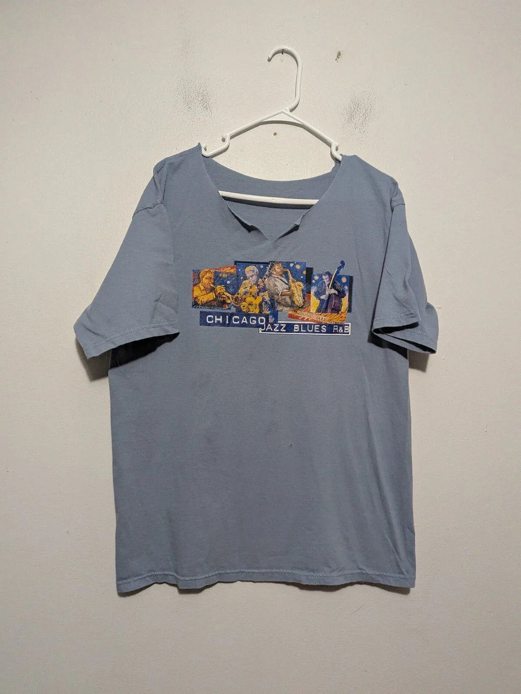 Chicago Jazz Blues R&B Graphic T-Shirt Mens Blue Cut Neck Music Tee XL Unisex T-shirt, Sweatshirt, Hoodie, Long Sleeve Tee - T-Shirt, Sweatshirt, Hoodie