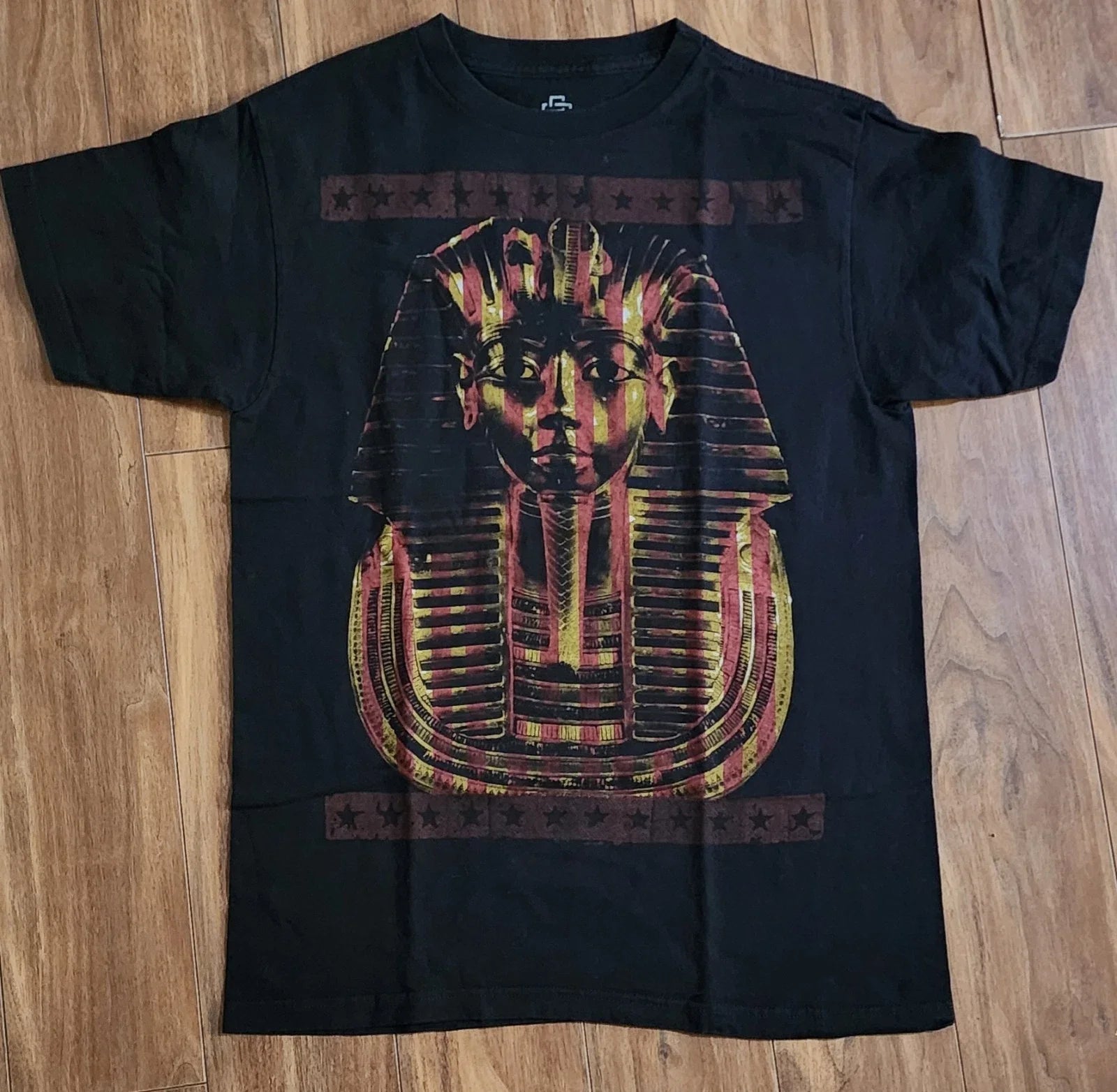 Creative Empire T-Shirt Men's Sz Medium King Tut Egyptian Pharaoh Streetwear Tee Unisex T-shirt, Sweatshirt, Hoodie, Long Sleeve Tee - T-Shirt, Sweatshirt, Hoodie