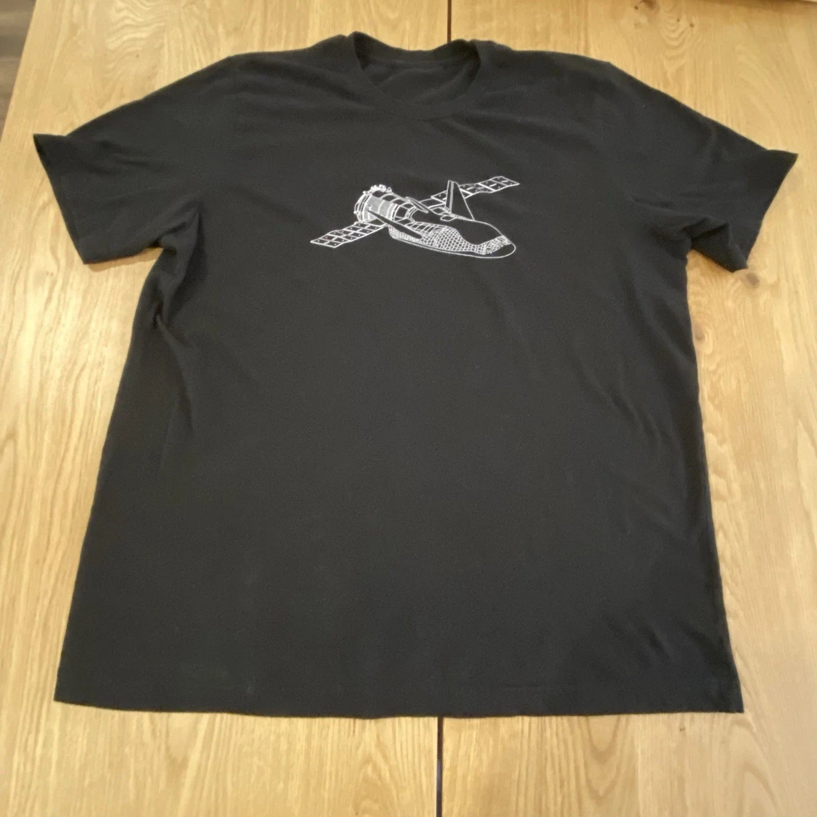 Sierra Space Shuttle T Shirt Aerospace NASA Contractor Minimalist Mens Large Unisex T-shirt, Sweatshirt, Hoodie, Long Sleeve Tee - T-Shirt, Sweatshirt, Hoodie