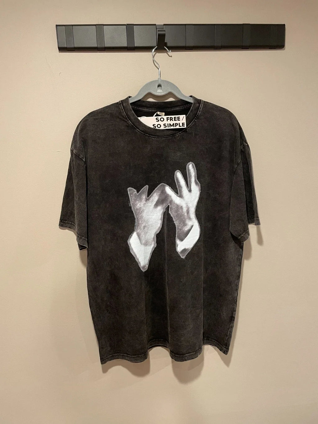 'Hand Gesture' Graphic Tee oversized Premium Cotton Streetwear Fast shipping Unisex T-shirt, Sweatshirt, Hoodie, Long Sleeve Tee - T-Shirt, Sweatshirt, Hoodie