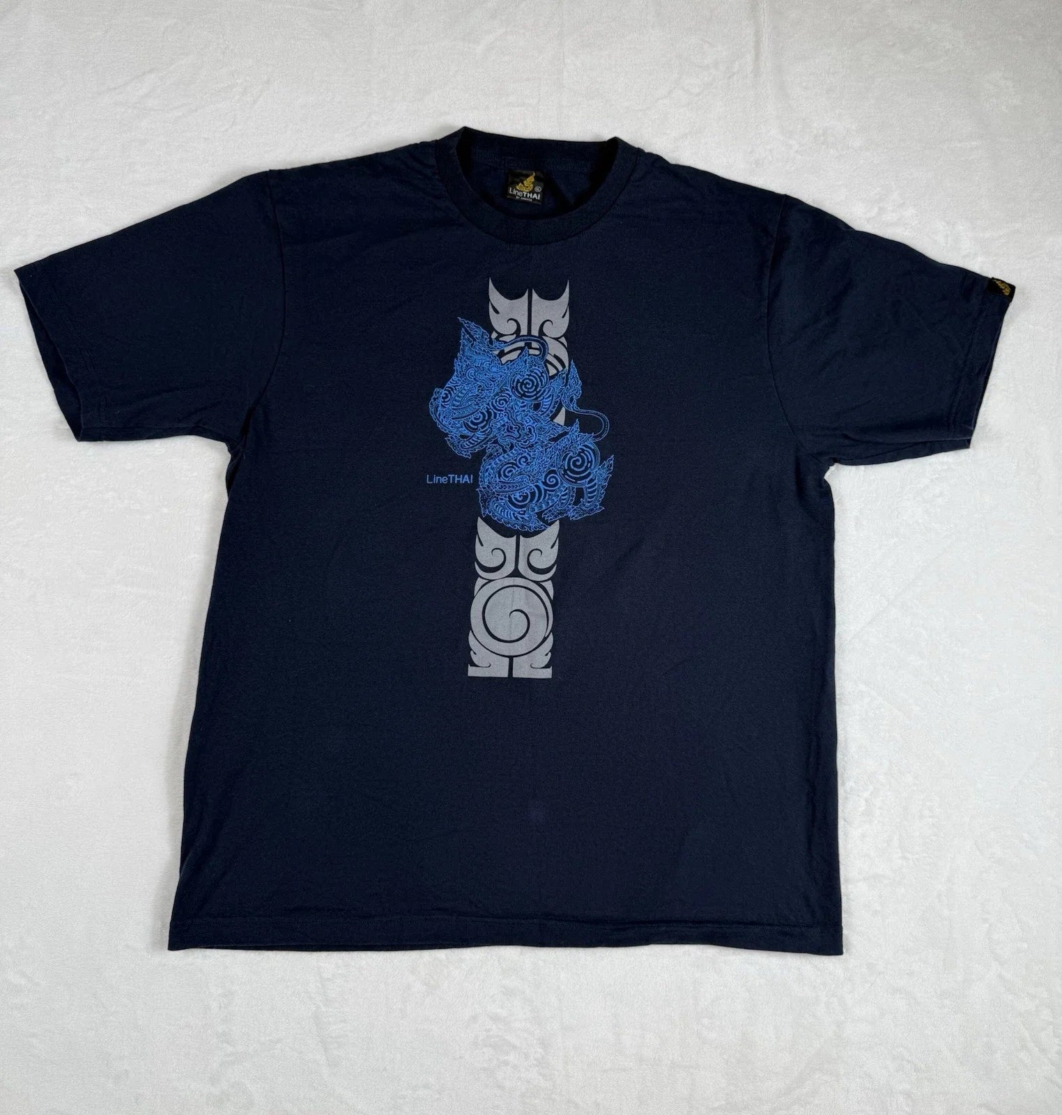Line Thai Art Shirt Y2K Mens XL Kanok Chaiyos Thailand Tribal Graphic Tee Vtg Unisex T-shirt, Sweatshirt, Hoodie, Long Sleeve Tee - T-Shirt, Sweatshirt, Hoodie