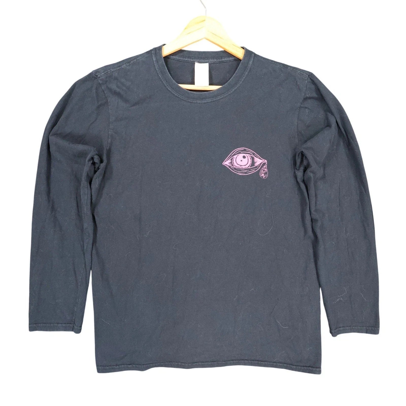 Gildan T-Shirt Mens Medium Black Cotton Long Sleeve Pink Eye Graphic Streetwear Unisex T-shirt, Sweatshirt, Hoodie, Long Sleeve Tee - T-Shirt, Sweatshirt, Hoodie