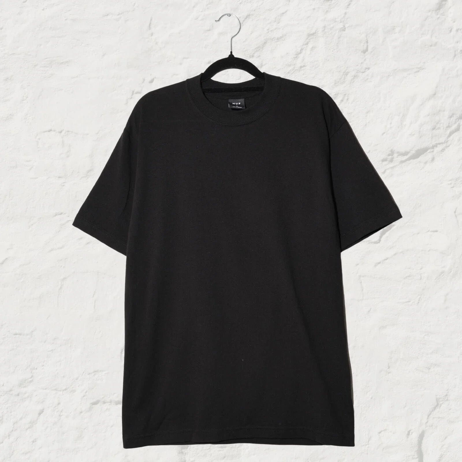 HUF Basic Plain Black Tee Minimalist Skate Streetwear T-Shirt M Unisex T-shirt, Sweatshirt, Hoodie, Long Sleeve Tee - T-Shirt, Sweatshirt, Hoodie