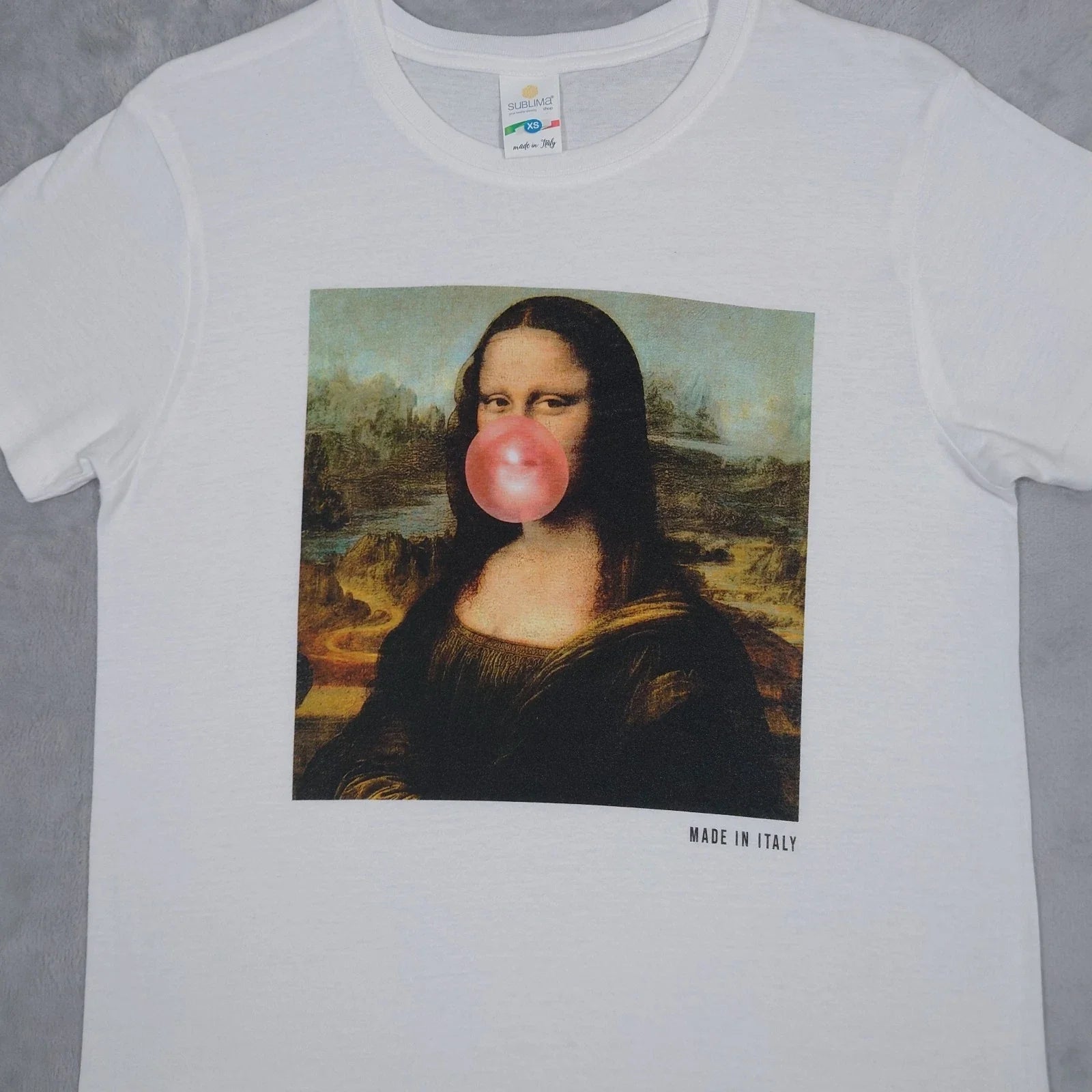 Mona Lisa Bubble Gum T-shirt Mens XS Made In Italy Tee Dope Street Wear Cotton Unisex T-shirt, Sweatshirt, Hoodie, Long Sleeve Tee - T-Shirt, Sweatshirt, Hoodie