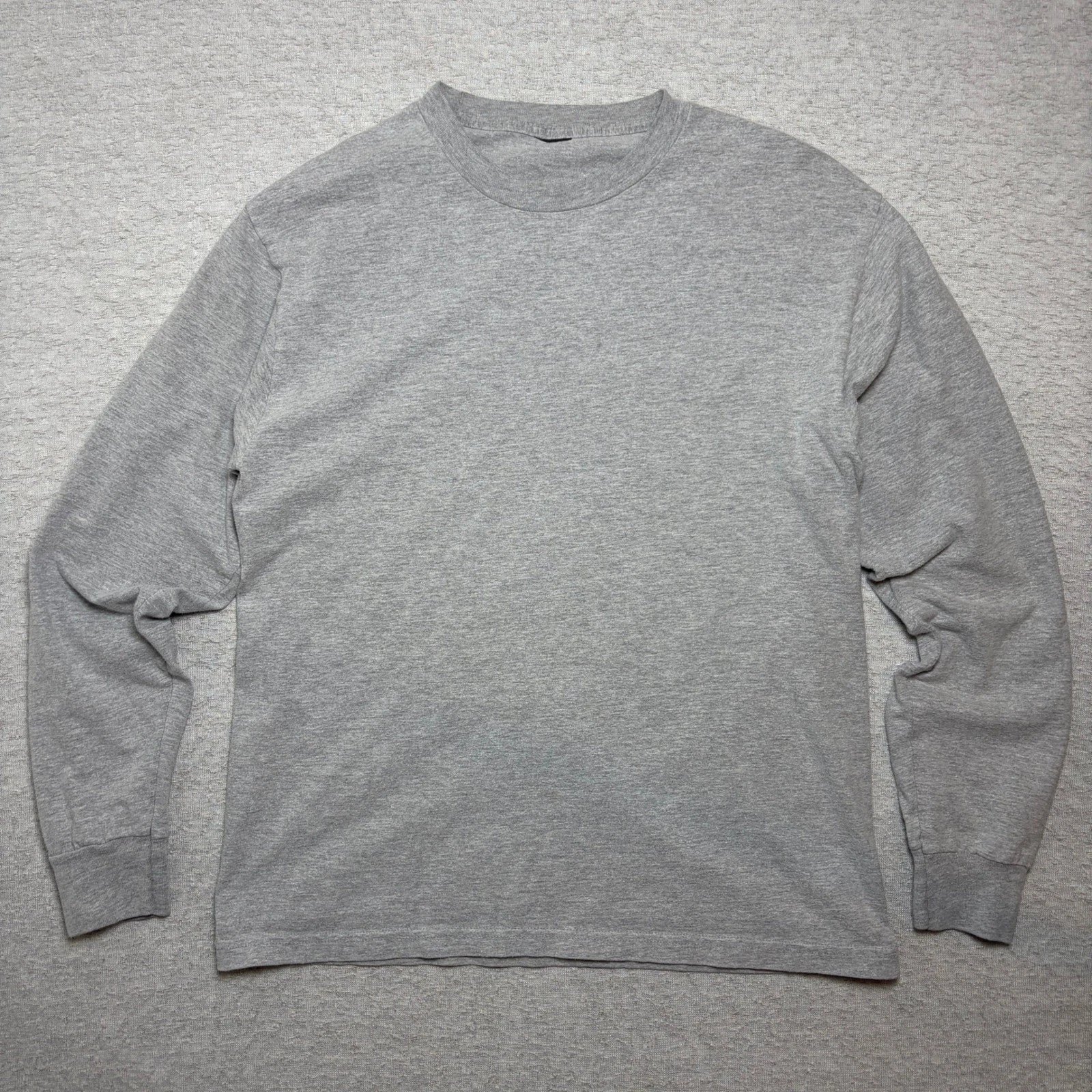 Mens Long Sleeve T-Shirt Large Gray Minimalist Crew Neck Basic Tee Unisex T-shirt, Sweatshirt, Hoodie, Long Sleeve Tee - T-Shirt, Sweatshirt, Hoodie