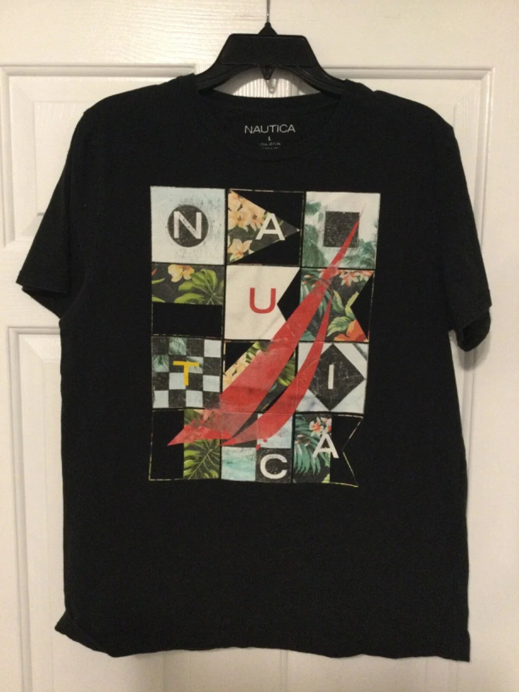 Nautica T-Shirt Large Logo Black Men Womens Trendy Look Short Sleeve       0023 Unisex T-shirt, Sweatshirt, Hoodie, Long Sleeve Tee - T-Shirt, Sweatshirt, Hoodie