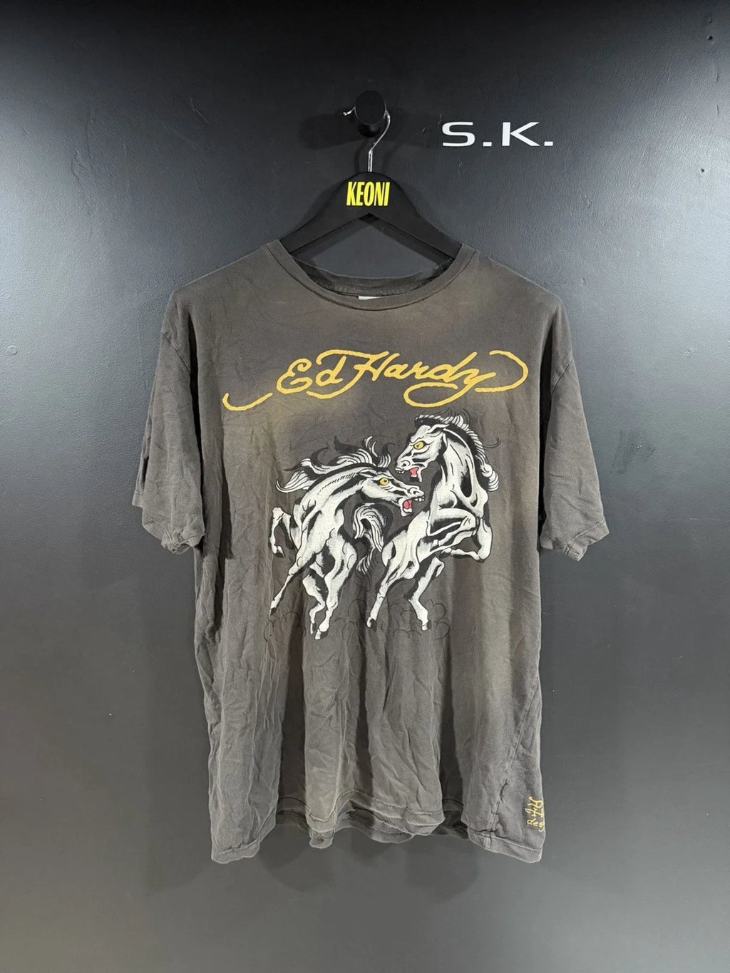 2000s Y2K Vintage Ed Hardy Horses Soft Grunge Tee XL Unisex T-shirt, Sweatshirt, Hoodie, Long Sleeve Tee - T-Shirt, Sweatshirt, Hoodie