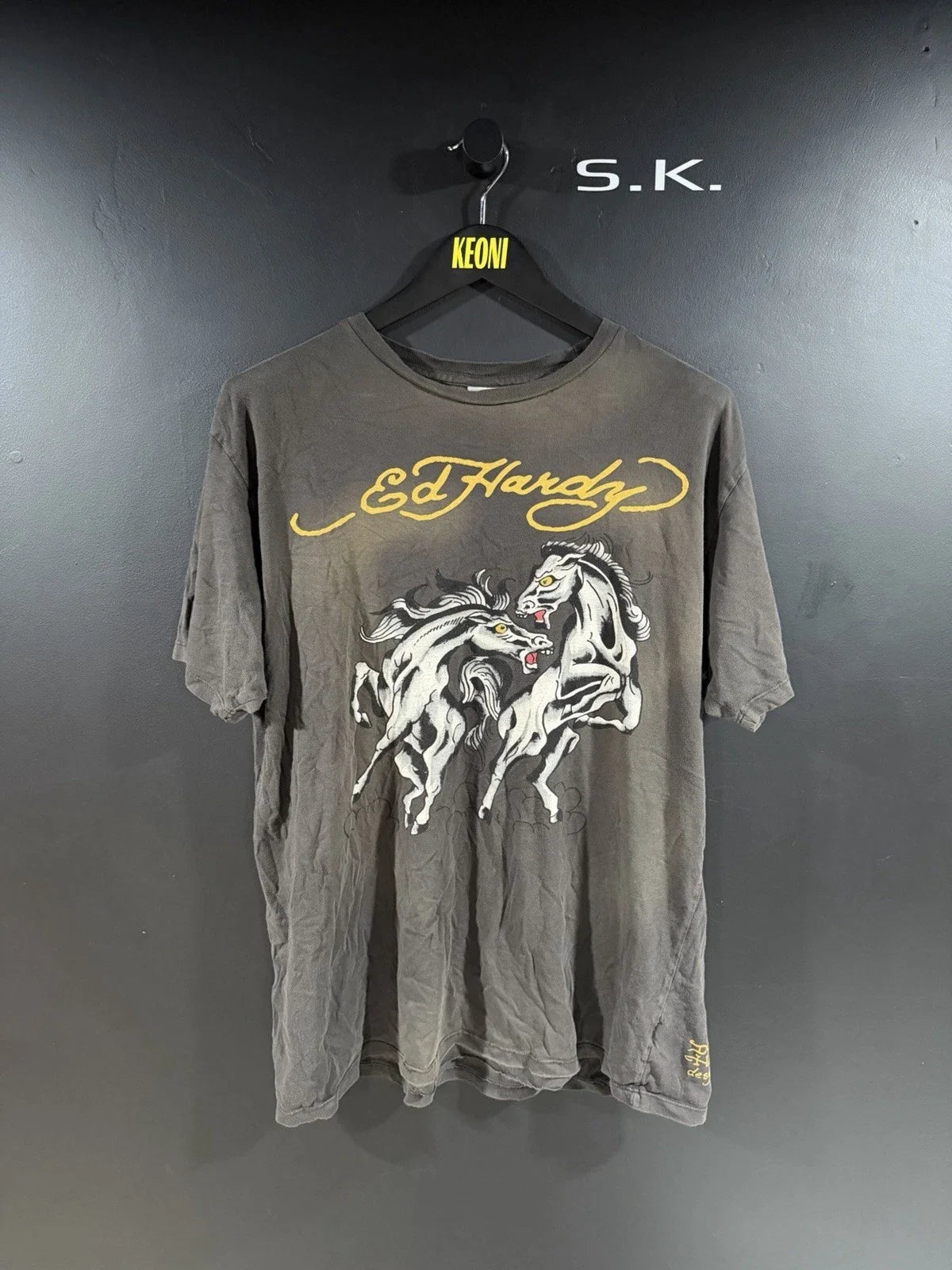 2000s Y2K Vintage Ed Hardy Horses Soft Grunge Tee XL Unisex T-shirt, Sweatshirt, Hoodie, Long Sleeve Tee - T-Shirt, Sweatshirt, Hoodie