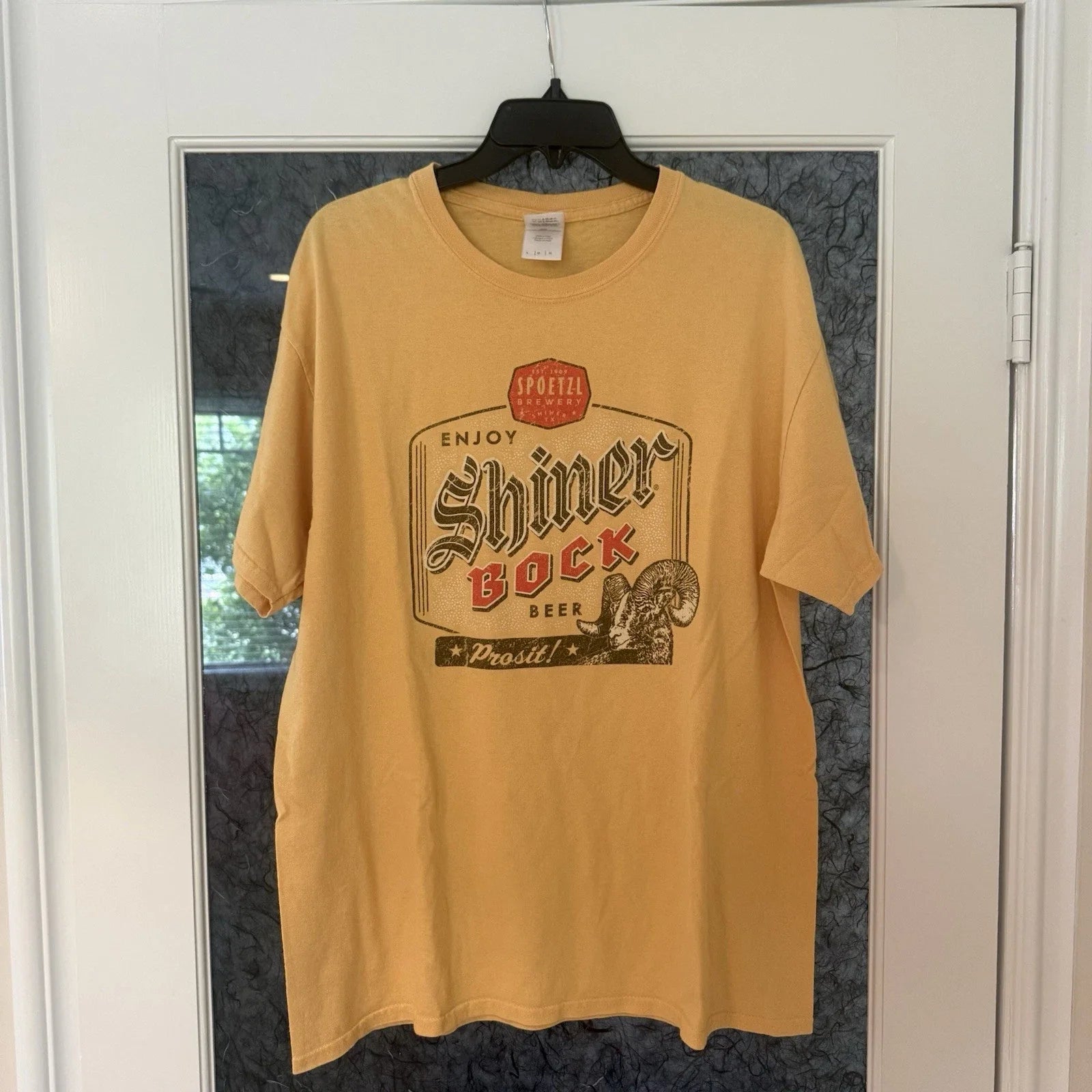 Yellow Shiner Bock Graphic Tee Unisex T-shirt, Sweatshirt, Hoodie, Long Sleeve Tee - T-Shirt, Sweatshirt, Hoodie