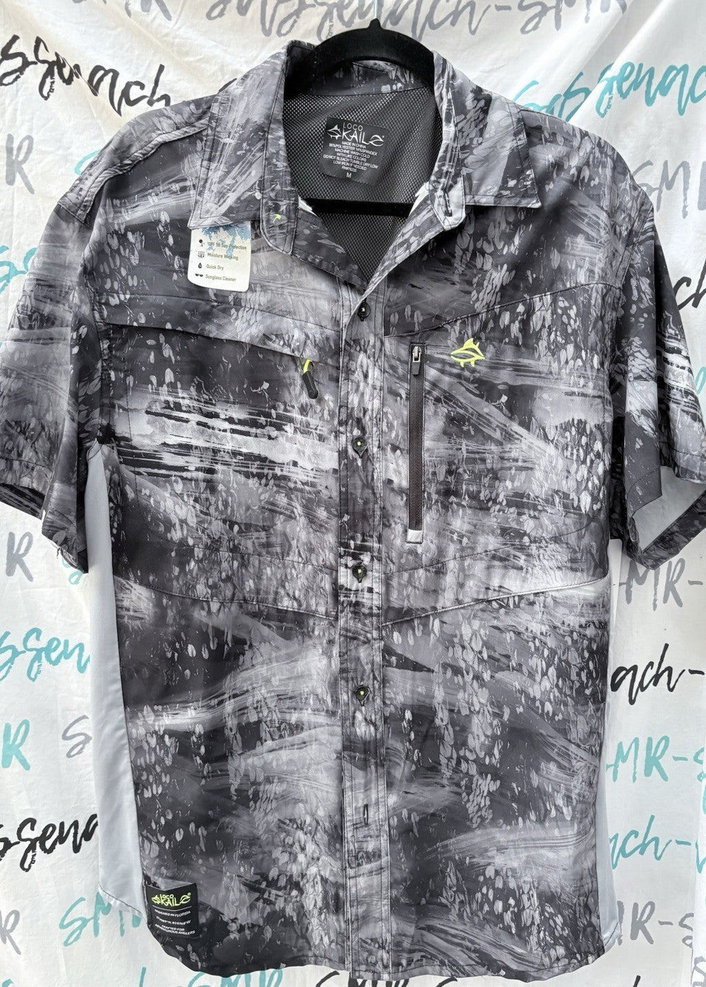 Mens Loco Skailz Graffiti Scales Grey Scale Fishing Shirt Top Size M Medium NWT Unisex T-shirt, Sweatshirt, Hoodie, Long Sleeve Tee - T-Shirt, Sweatshirt, Hoodie