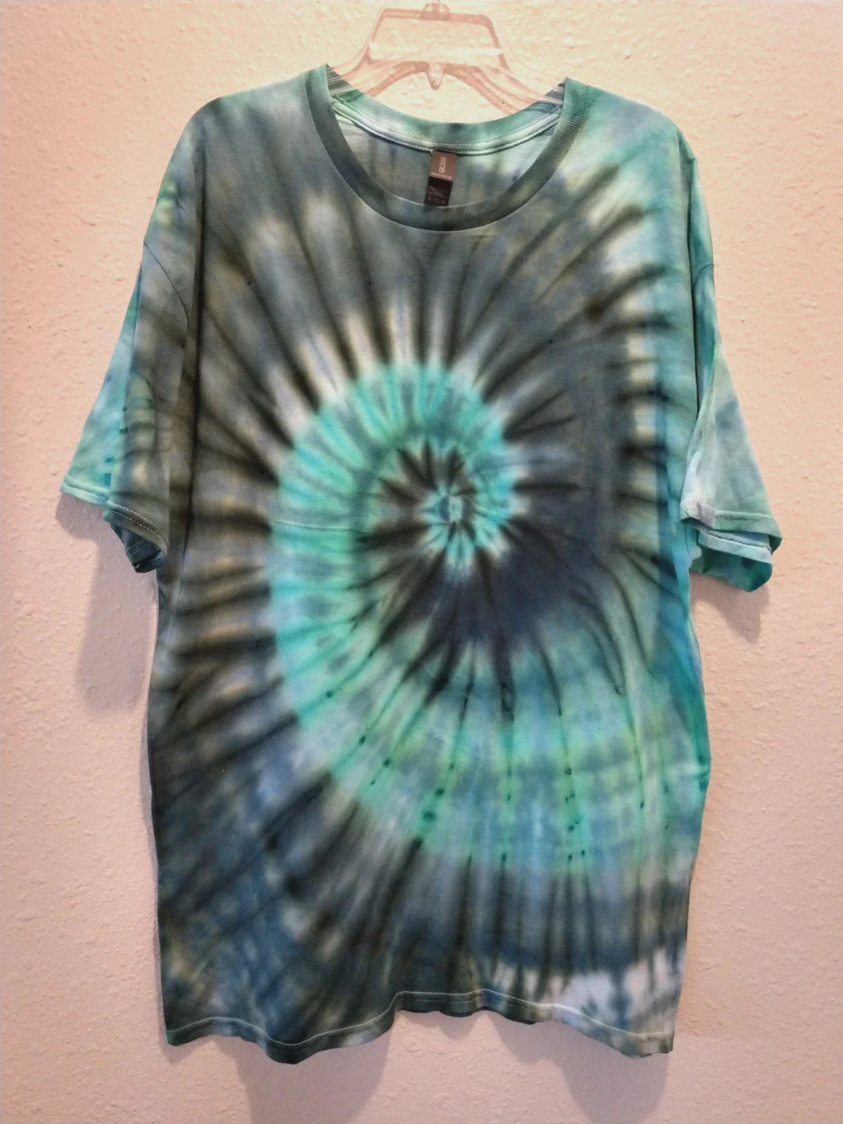 Handmade Spiral Ice Tie Dye Unisex Men Women Sz XL Hippie Cotton Gildan (T421) Unisex T-shirt, Sweatshirt, Hoodie, Long Sleeve Tee - T-Shirt, Sweatshirt, Hoodie