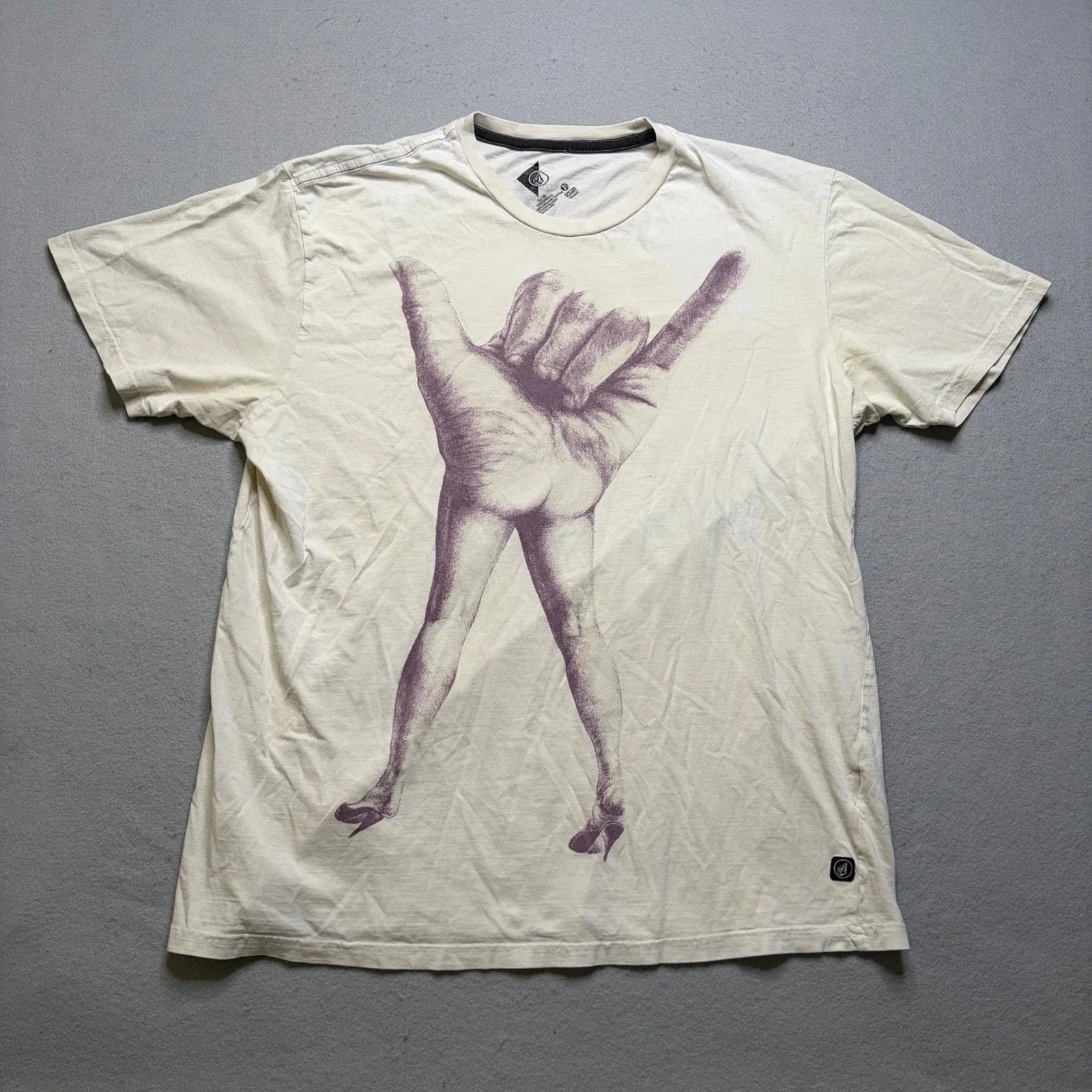 Volcom T-Shirt Mens XL Cream Jamie Browne Featured Artist Series Graphic Tee Unisex T-shirt, Sweatshirt, Hoodie, Long Sleeve Tee - T-Shirt, Sweatshirt, Hoodie