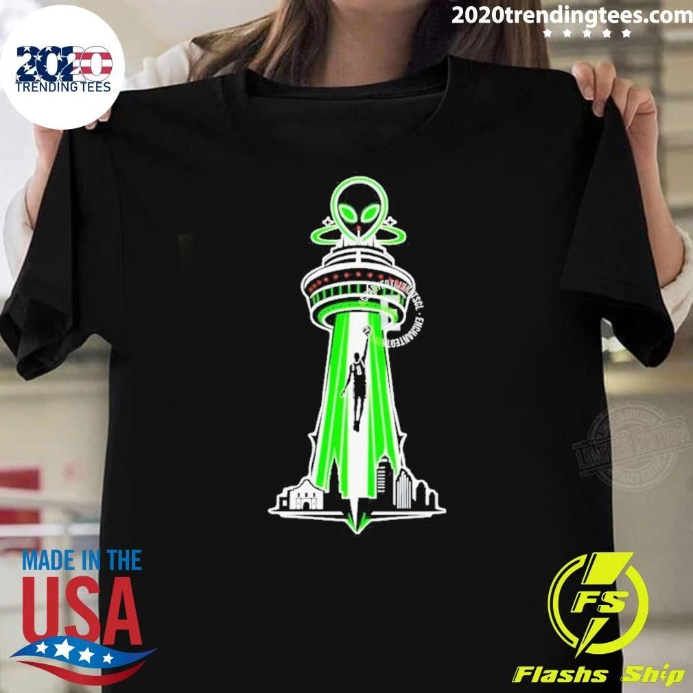 Antonio Spurs Basketball Alien Ufo City Skyline Nba 2026 Shirt Unisex T-shirt, Sweatshirt, Hoodie, Long Sleeve Tee - T-Shirt, Sweatshirt, Hoodie