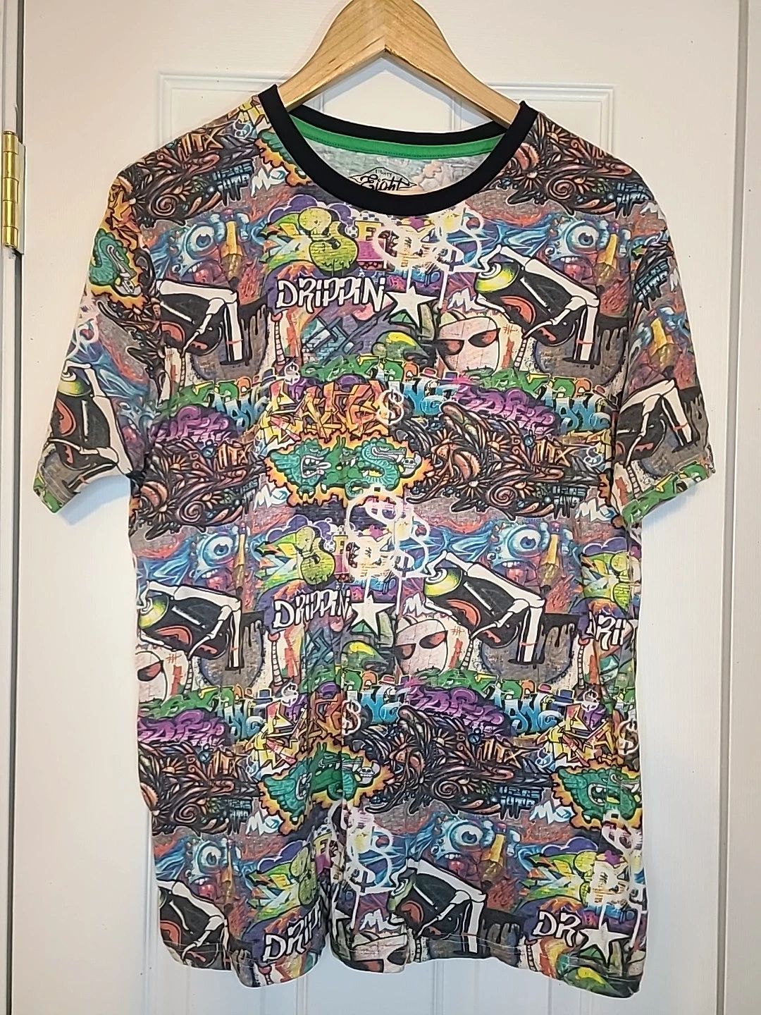 Eighty Eight All Over Graffiti Print Crew Neck T Shirt Size XL Drippin Graphics Unisex T-shirt, Sweatshirt, Hoodie, Long Sleeve Tee - T-Shirt, Sweatshirt, Hoodie
