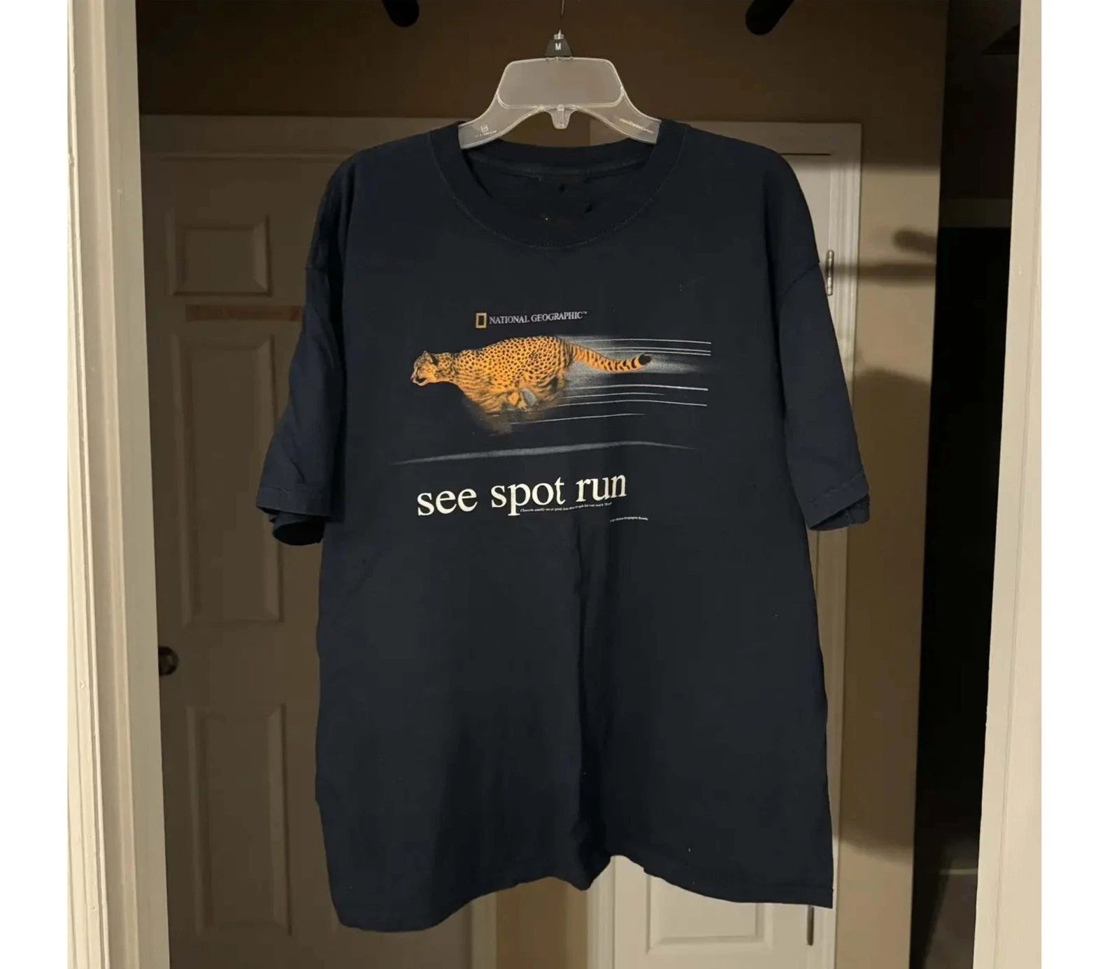 Nat Geo Graphic Cheetah See Spot Run 2000's reprint T-Shirt Unisex T-shirt, Sweatshirt, Hoodie, Long Sleeve Tee - T-Shirt, Sweatshirt, Hoodie