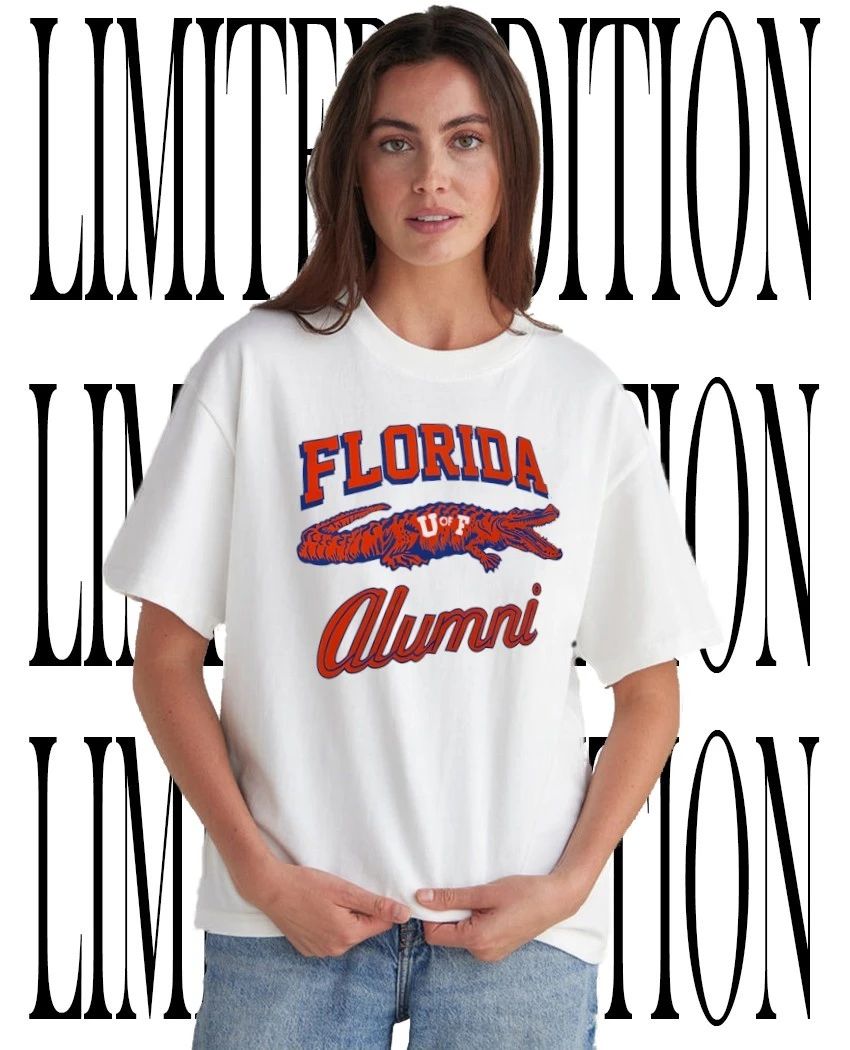 Tim Tebow wearing University of Florida Alumni Gator shirt Unisex T-shirt, Sweatshirt, Hoodie, Long Sleeve Tee - T-Shirt, Sweatshirt, Hoodie