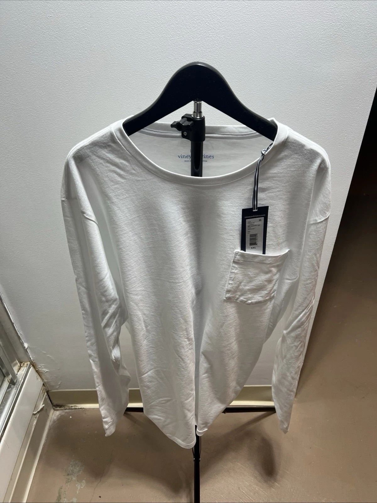 Vineyard Vines Mens Long Sleeve Pocket T-Shirt White Cap NWT Size L 6V0019-100 Unisex T-shirt, Sweatshirt, Hoodie, Long Sleeve Tee - T-Shirt, Sweatshirt, Hoodie