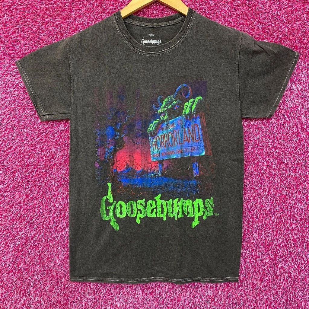 Goosebumps Welcome to Horrorland Graphic Design T-shirt Small Unisex T-shirt, Sweatshirt, Hoodie, Long Sleeve Tee - T-Shirt, Sweatshirt, Hoodie