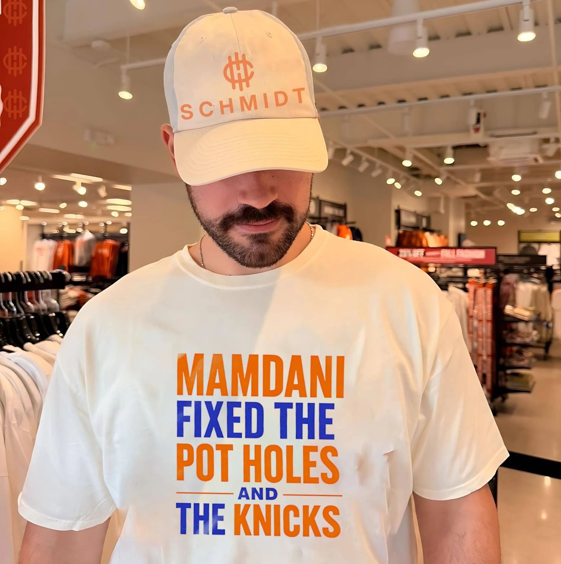 Mamdani fixed the pot holes and the NY Knicks shirt Unisex T-shirt, Sweatshirt, Hoodie, Long Sleeve Tee - T-Shirt, Sweatshirt, Hoodie