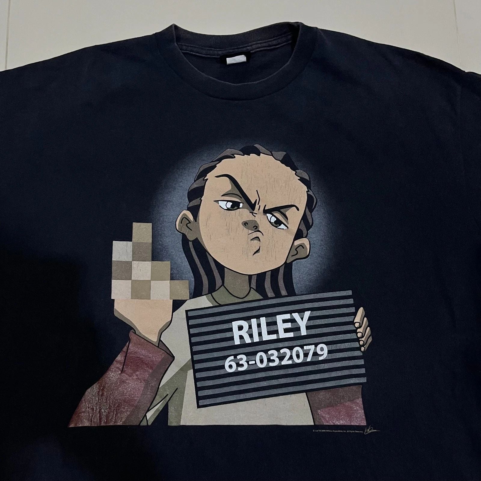 Vintage The Boondocks Riley Freeman Middle Finger tee Size 2XL Unisex T-shirt, Sweatshirt, Hoodie, Long Sleeve Tee - T-Shirt, Sweatshirt, Hoodie