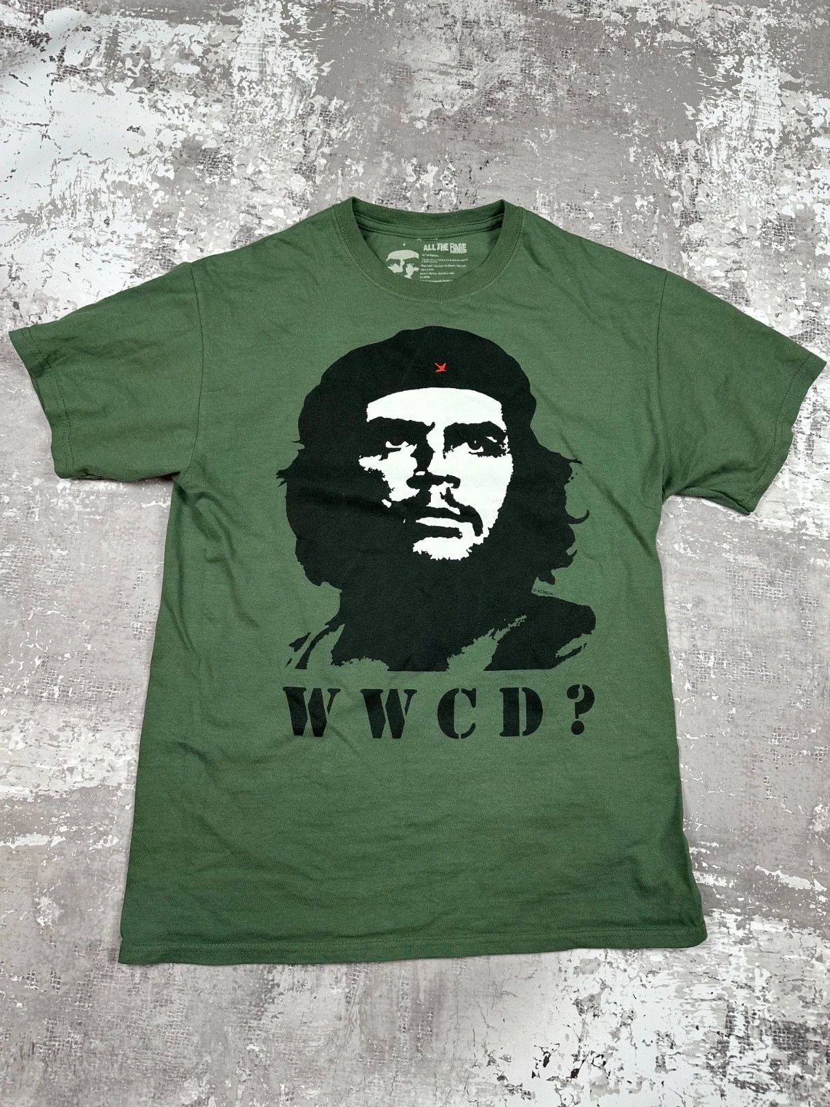 Mens Che Guevara 00s Vintage Olive Green Military Army Style T-Shirts size M Unisex T-shirt, Sweatshirt, Hoodie, Long Sleeve Tee - T-Shirt, Sweatshirt, Hoodie