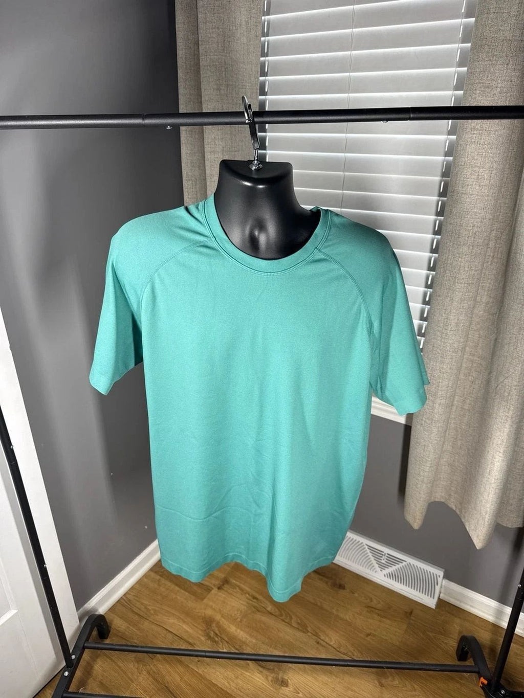 Fabletics Men's XXL Aqua Green Training Day Short Sleeve T-Shirt Unisex T-shirt, Sweatshirt, Hoodie, Long Sleeve Tee - T-Shirt, Sweatshirt, Hoodie