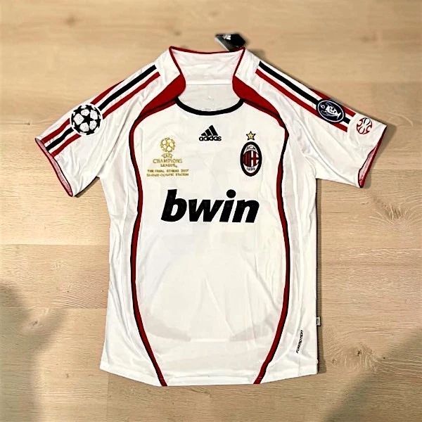AC Milan Retro Jersey Unisex T-shirt, Sweatshirt, Hoodie, Long Sleeve Tee - T-Shirt, Sweatshirt, Hoodie