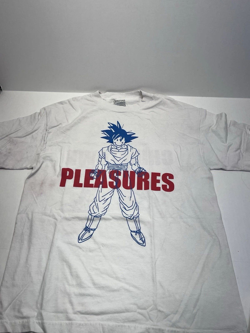 Chinatown Market Pleasures Street Fighter Shirt Mens Size L Smile Fighter Anime Unisex T-shirt, Sweatshirt, Hoodie, Long Sleeve Tee - T-Shirt, Sweatshirt, Hoodie