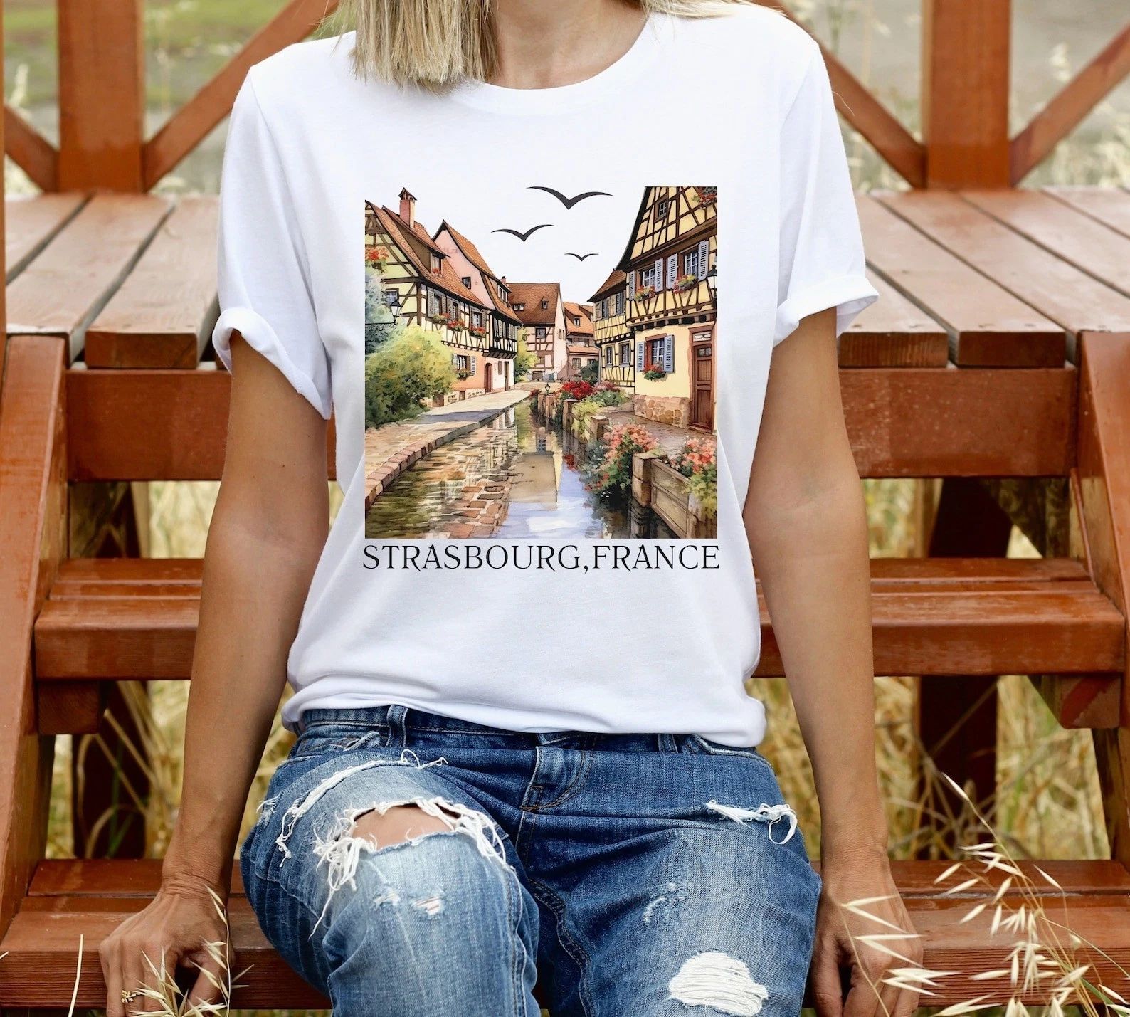 Strasbourg T-Shirt Travel Gift for France Lovers Souvenir Tee Unisex T-shirt, Sweatshirt, Hoodie, Long Sleeve Tee - T-Shirt, Sweatshirt, Hoodie