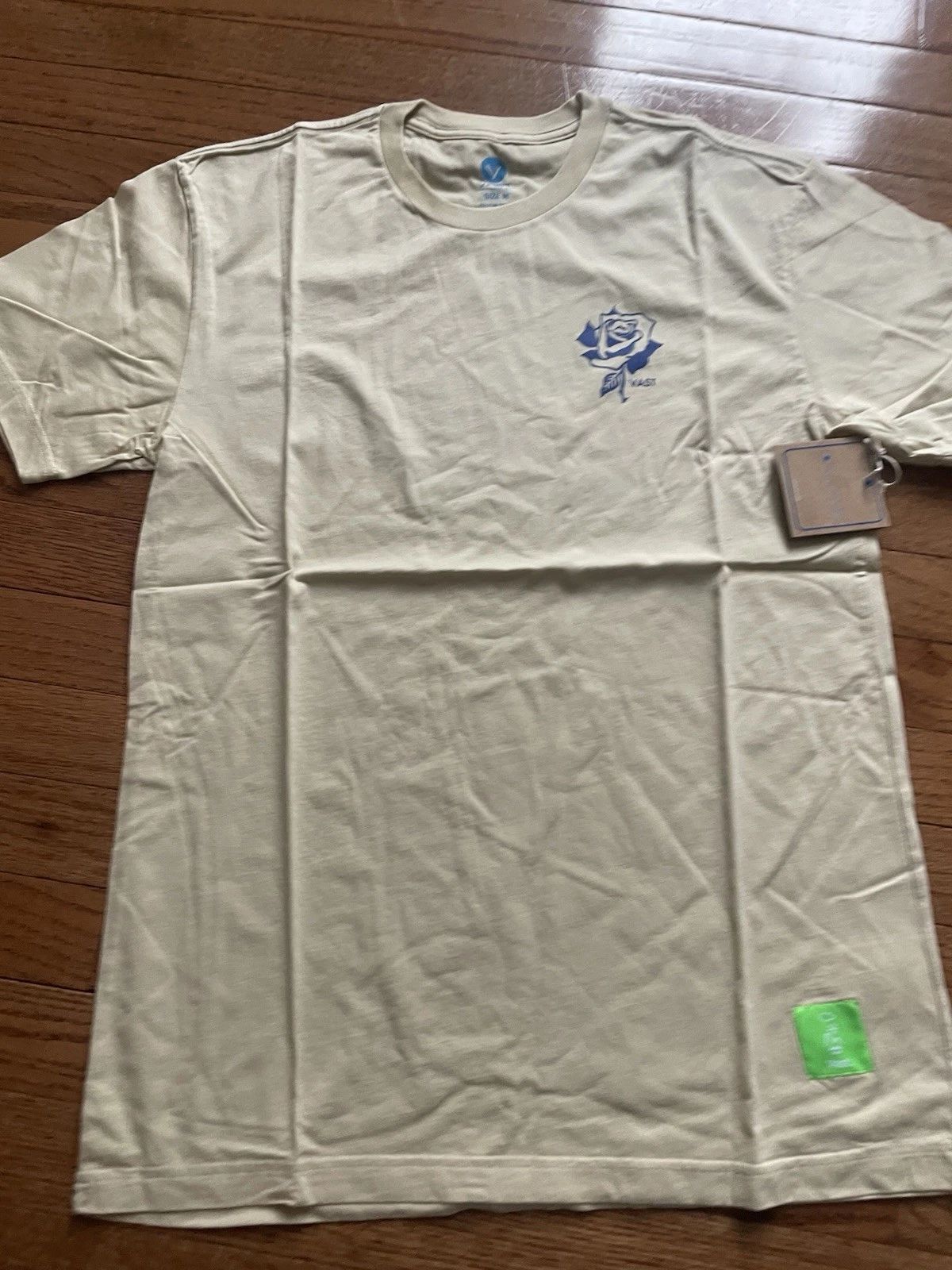Vast Life Surf Graphic T-Shirt with Rose Graphic Both Sides Medium NWT Tan/Navy Unisex T-shirt, Sweatshirt, Hoodie, Long Sleeve Tee - T-Shirt, Sweatshirt, Hoodie