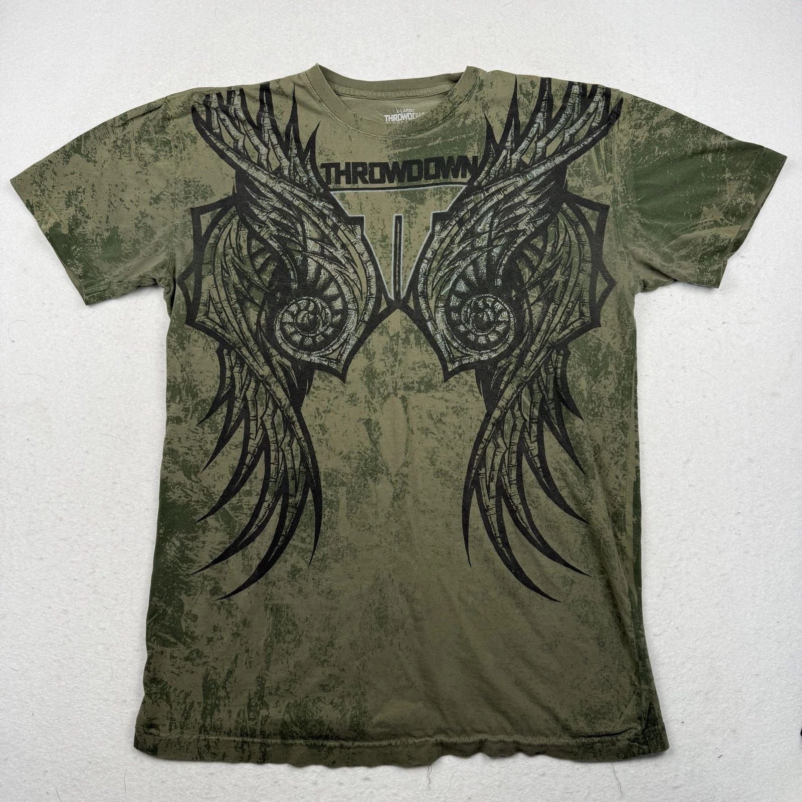 Throwdown Affliction Premium Shirt Mens Extra Large Green Wing Graphic MMA Unisex T-shirt, Sweatshirt, Hoodie, Long Sleeve Tee - T-Shirt, Sweatshirt, Hoodie