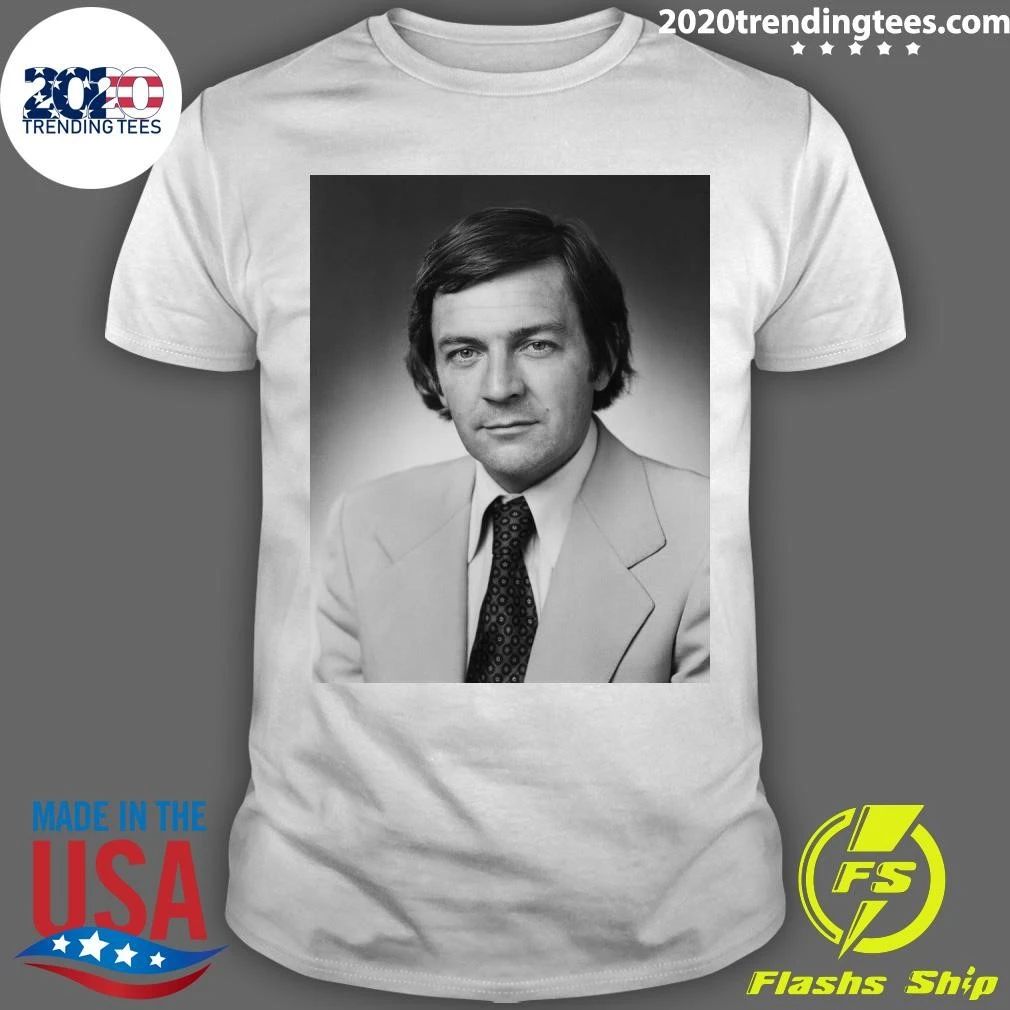 Alan Riding, Times Correspondent in Latin America and Paris, Dies at 82 Shirt Unisex T-shirt, Sweatshirt, Hoodie, Long Sleeve Tee - T-Shirt, Sweatshirt, Hoodie