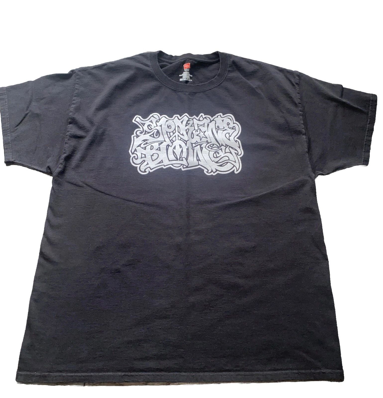 Mens T-Shirt Graffiti XL-Chicano Lettering Tattoo Hip-Hop W-Coast Gangsta Style Unisex T-shirt, Sweatshirt, Hoodie, Long Sleeve Tee - T-Shirt, Sweatshirt, Hoodie
