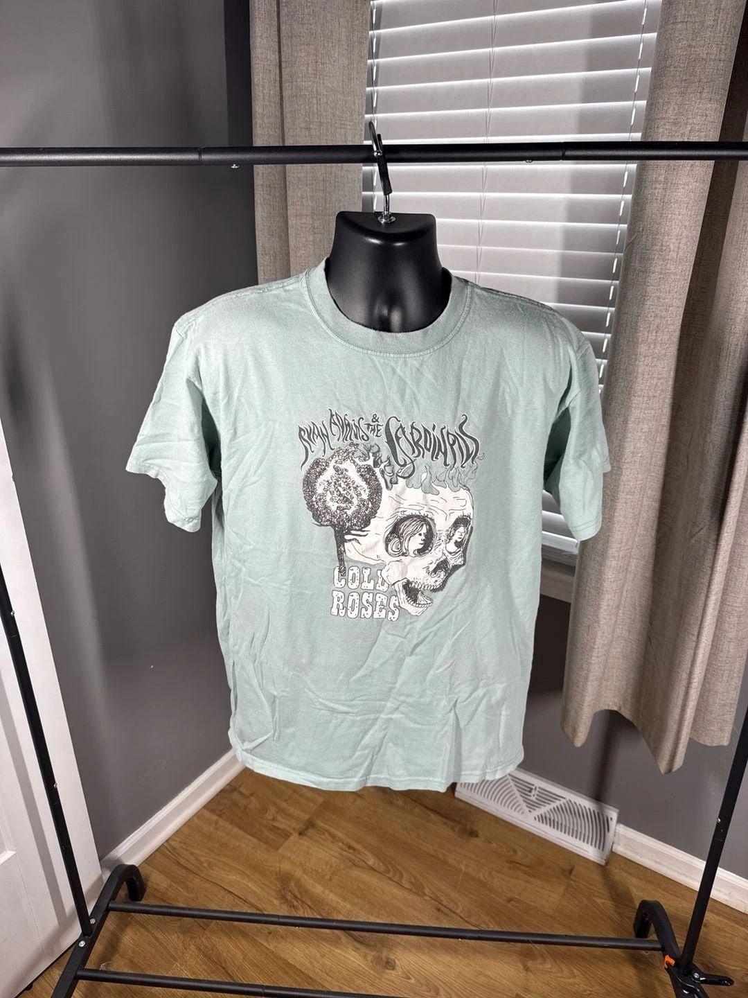 Vintage Ryan Adams & The Cardinals Cold Roses Tour T-Shirt Size Large Unisex T-shirt, Sweatshirt, Hoodie, Long Sleeve Tee - T-Shirt, Sweatshirt, Hoodie