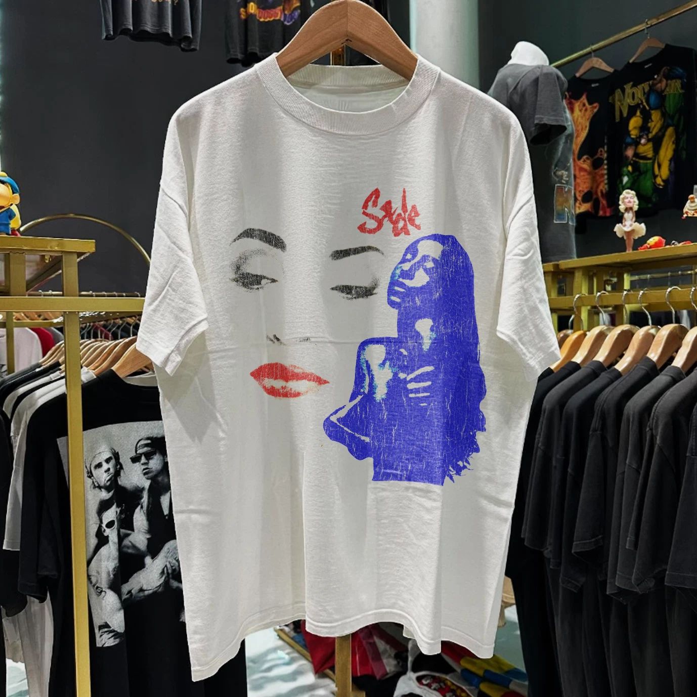 90s Sade Ultra Rare Washed T-Shirt White M Unisex T-shirt, Sweatshirt, Hoodie, Long Sleeve Tee - T-Shirt, Sweatshirt, Hoodie