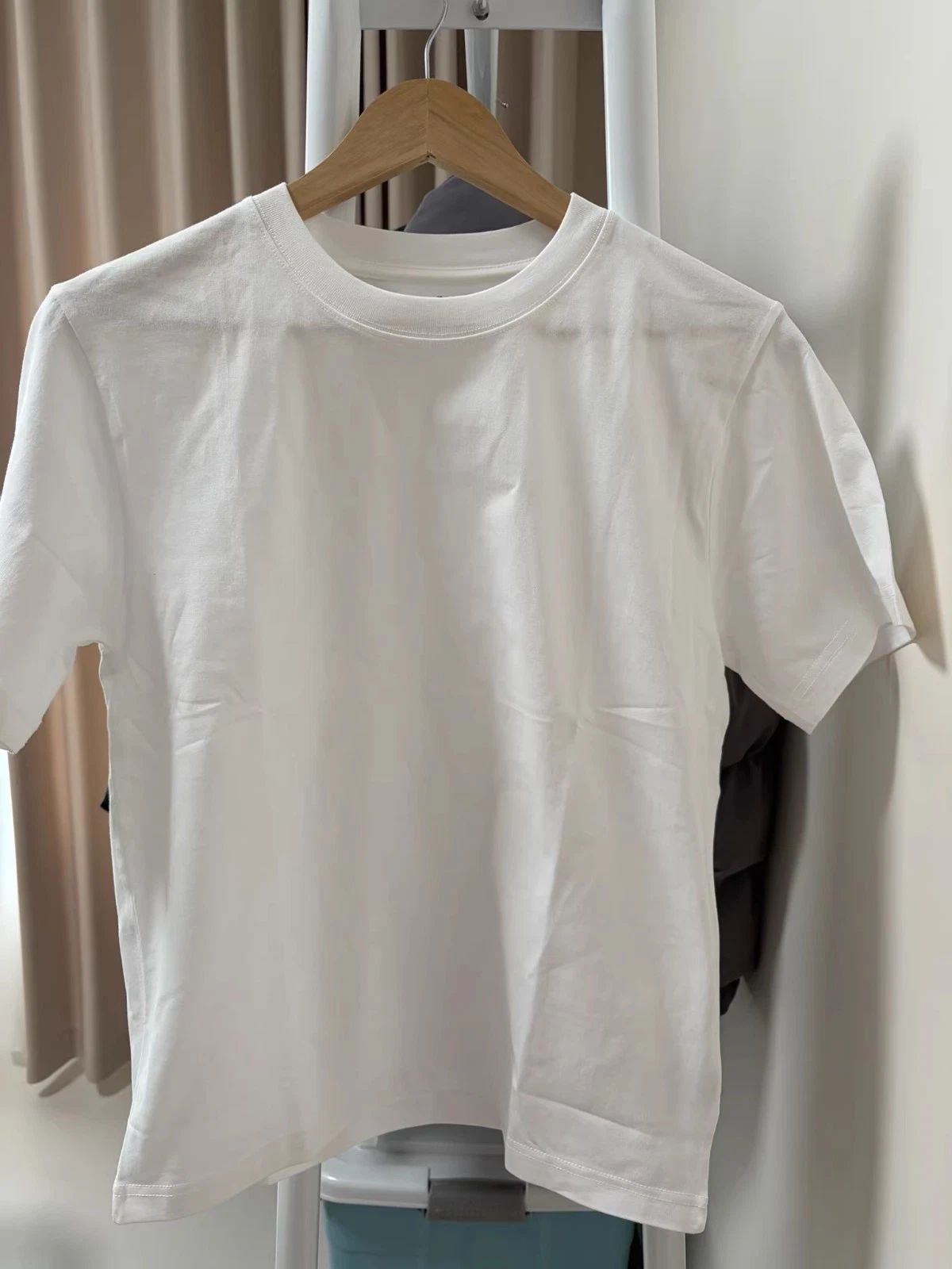 men white short sleeve size m Unisex T-shirt, Sweatshirt, Hoodie, Long Sleeve Tee - T-Shirt, Sweatshirt, Hoodie