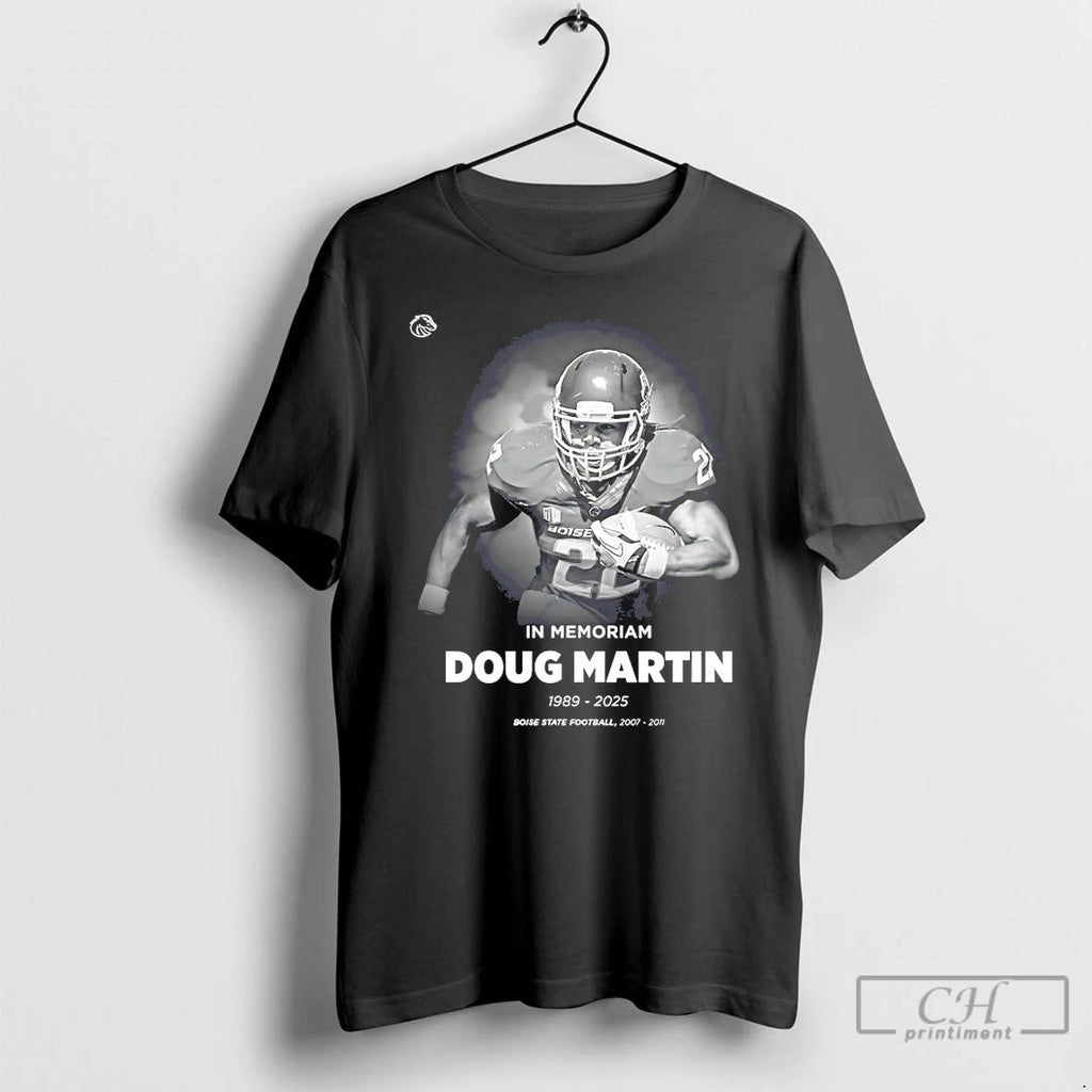 Classic In Memriam Doug Martin 1989 2025 T Shirts Unisex T-shirt, Sweatshirt, Hoodie, Long Sleeve Tee - T-Shirt, Sweatshirt, Hoodie