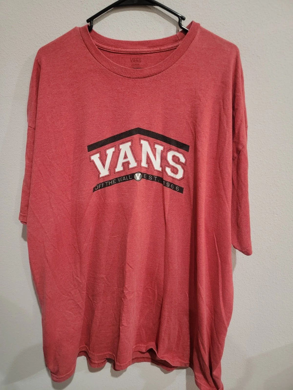 VANS Off The Wall 1966 Men's Size XXL Short Sleeve RED crew Neck T Shirt Unisex T-shirt, Sweatshirt, Hoodie, Long Sleeve Tee - T-Shirt, Sweatshirt, Hoodie