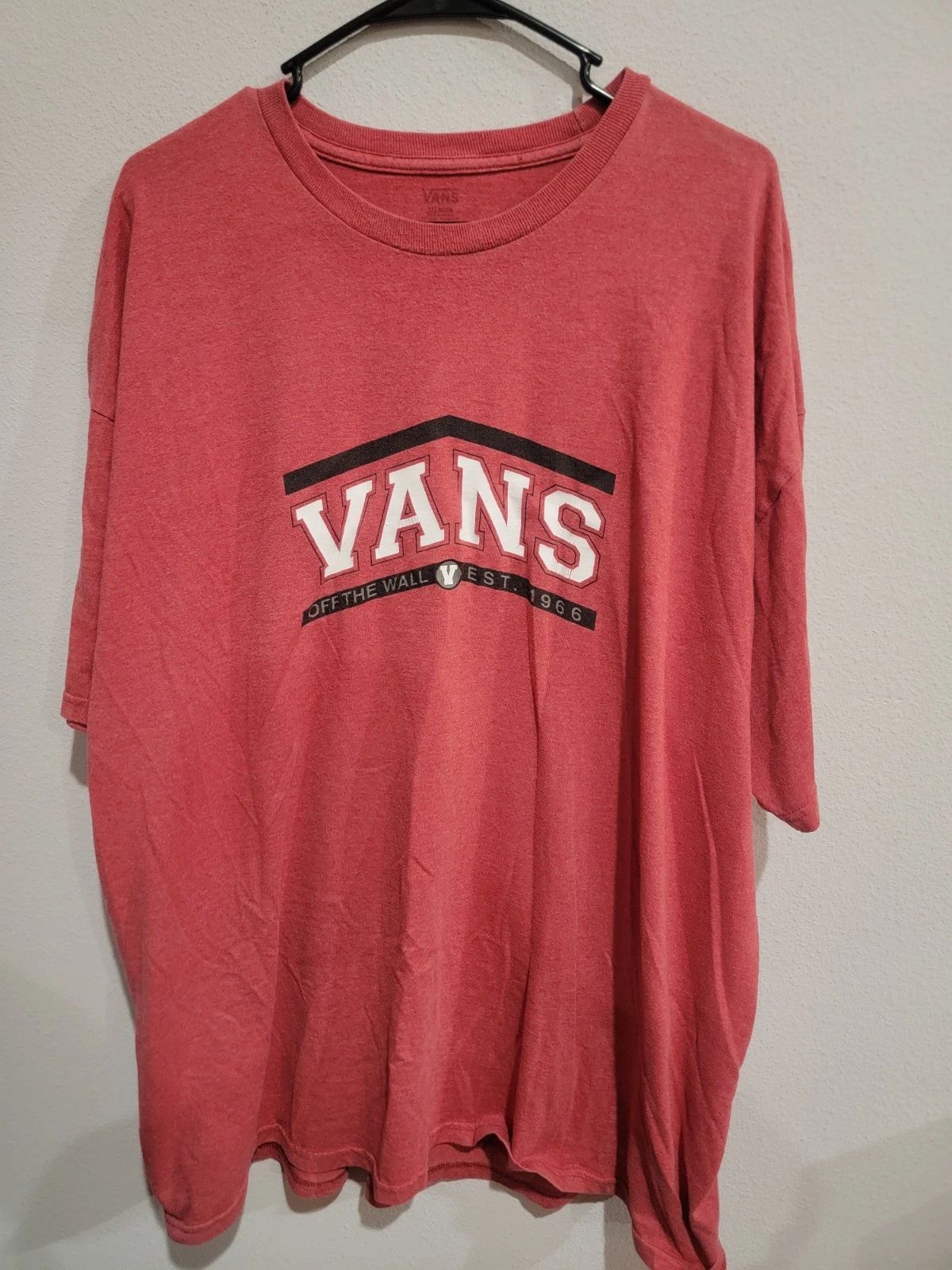 VANS Off The Wall 1966 Men's Size XXL Short Sleeve RED crew Neck T Shirt Unisex T-shirt, Sweatshirt, Hoodie, Long Sleeve Tee - T-Shirt, Sweatshirt, Hoodie