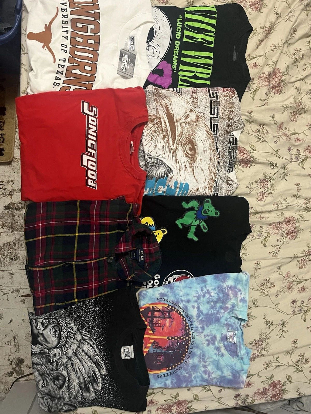 34 Graphic T-Shirts Lot Vintage Band Y2K Streetwear Bulk Reseller Wholesale Unisex T-shirt, Sweatshirt, Hoodie, Long Sleeve Tee - T-Shirt, Sweatshirt, Hoodie