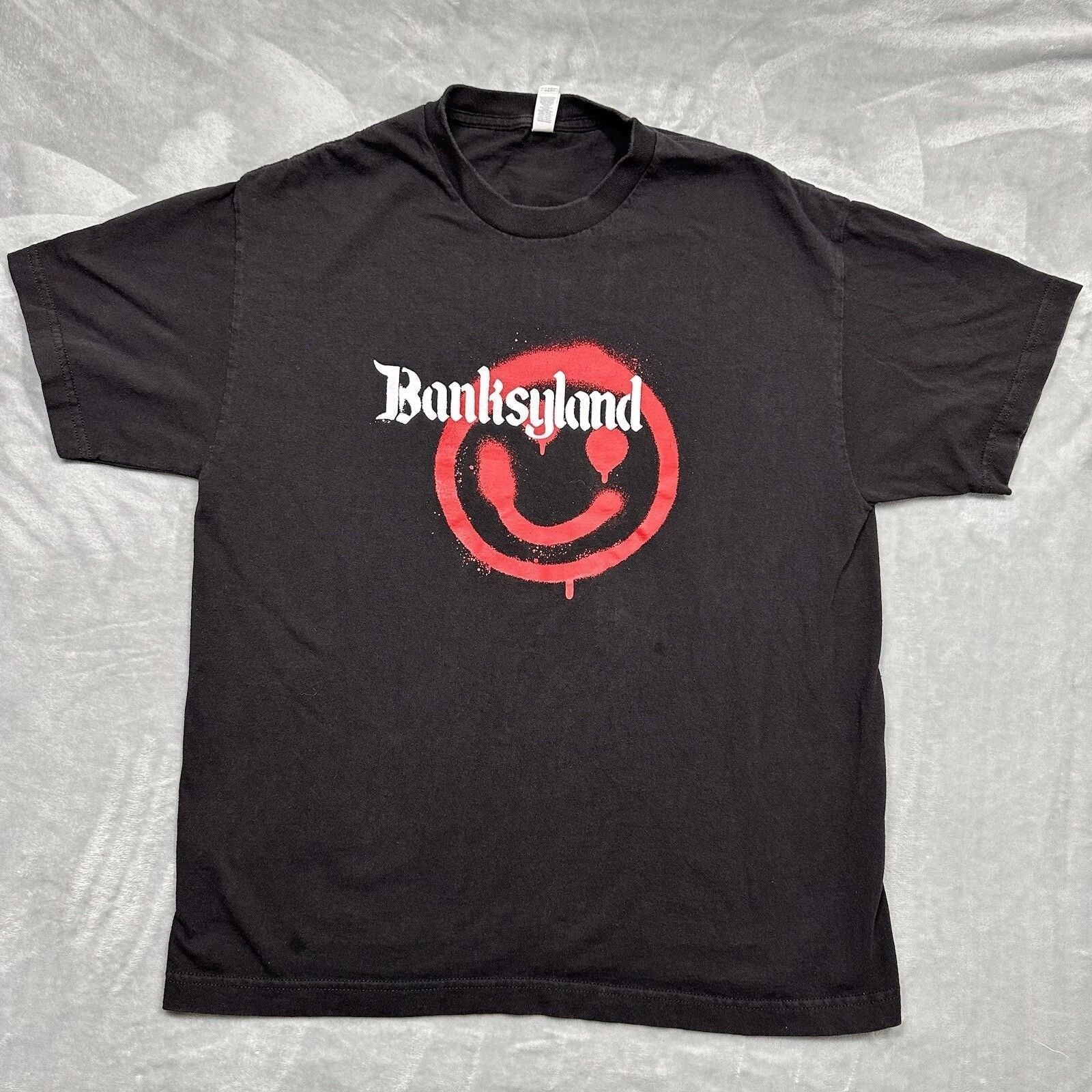 Banksyland Shirt Mens Large Black Red Graphic Graffiti Artist Banksy Street Unisex T-shirt, Sweatshirt, Hoodie, Long Sleeve Tee - T-Shirt, Sweatshirt, Hoodie