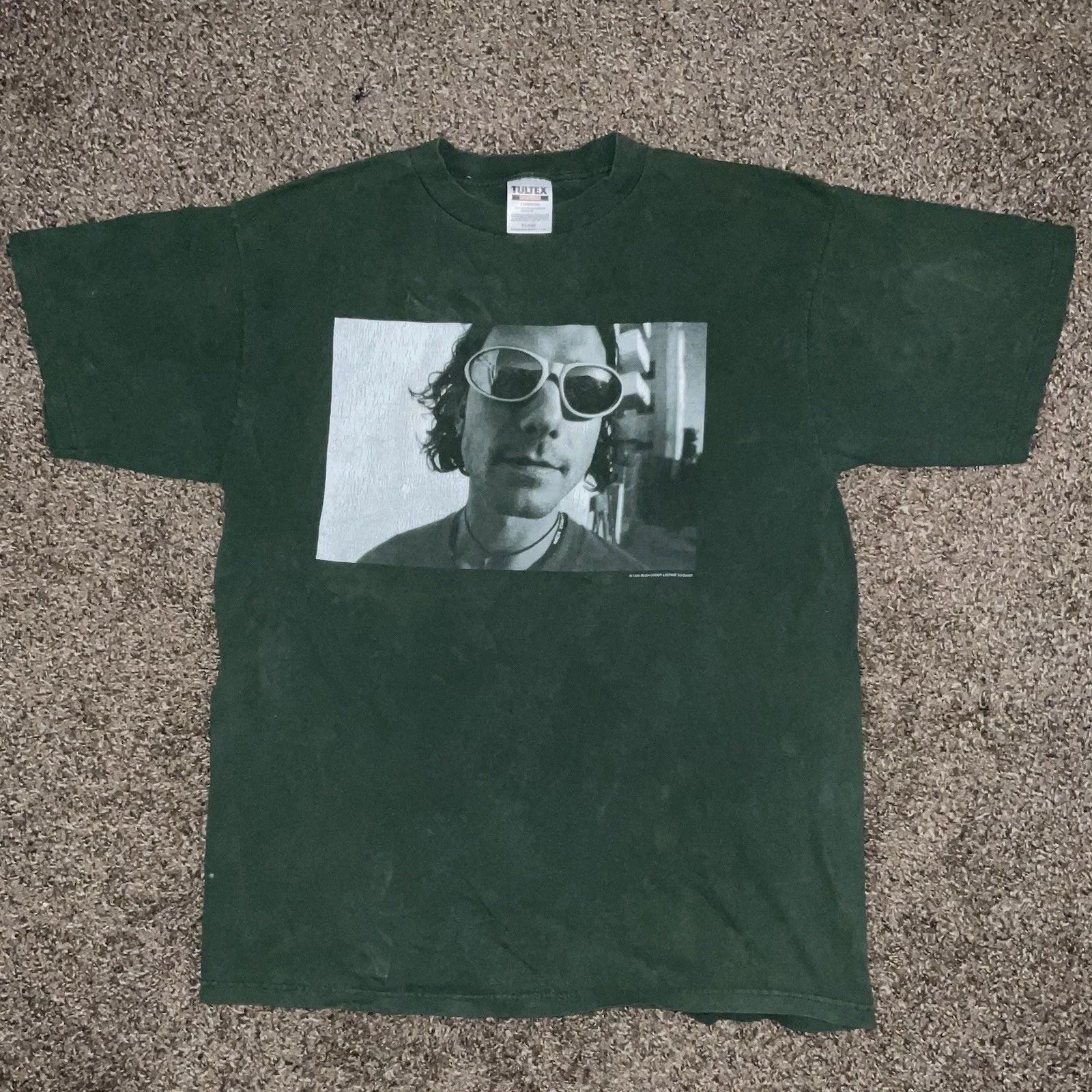 BUSH "Razorblade Suitcase" Vintage 1996 Concert Tour (XL) T-Shirt Gavin Rossdale Unisex T-shirt, Sweatshirt, Hoodie, Long Sleeve Tee - T-Shirt, Sweatshirt, Hoodie