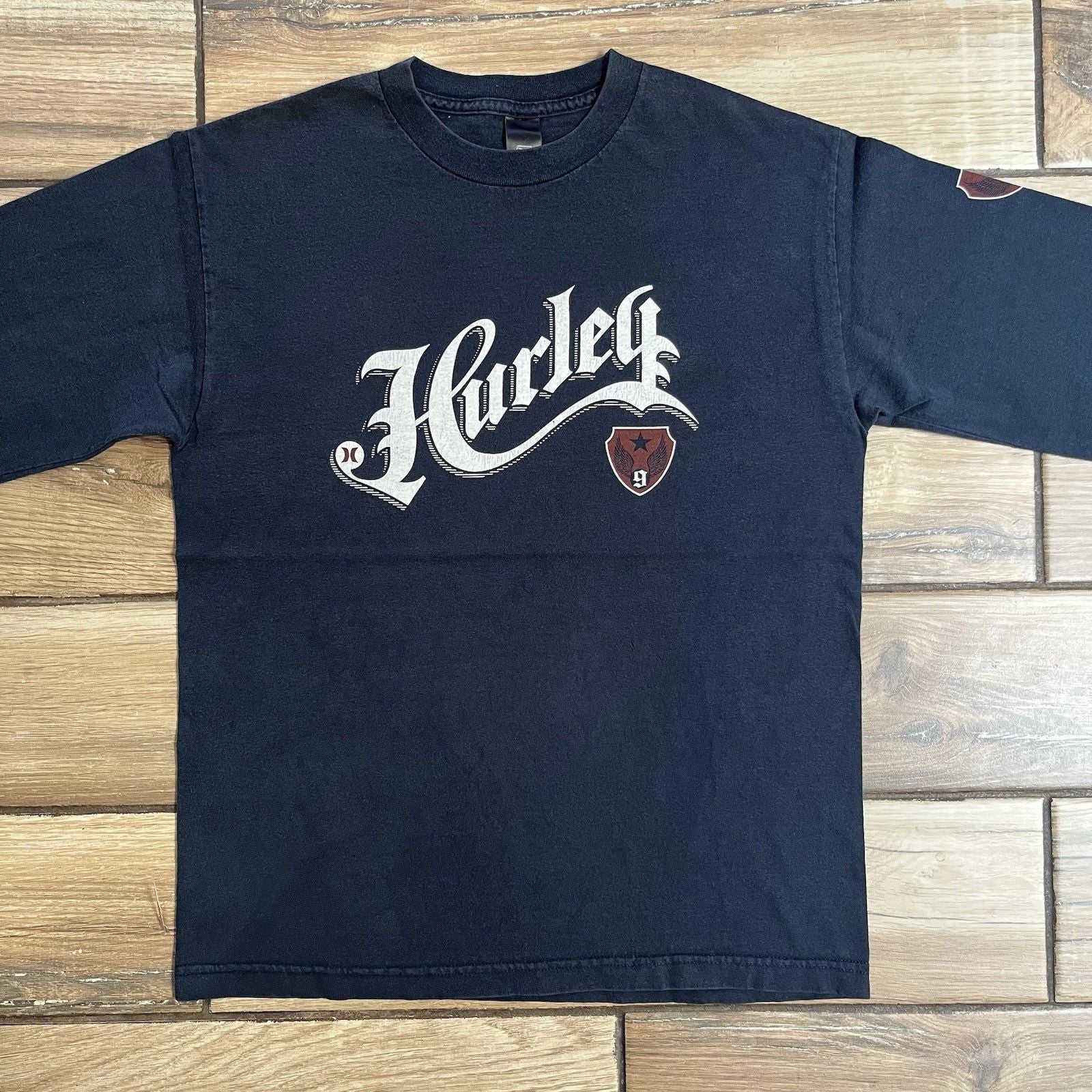 Y2K Vintage Hurley International Logo Long Sleeve Surfing & Swimming Blue Medium Unisex T-shirt, Sweatshirt, Hoodie, Long Sleeve Tee - T-Shirt, Sweatshirt, Hoodie