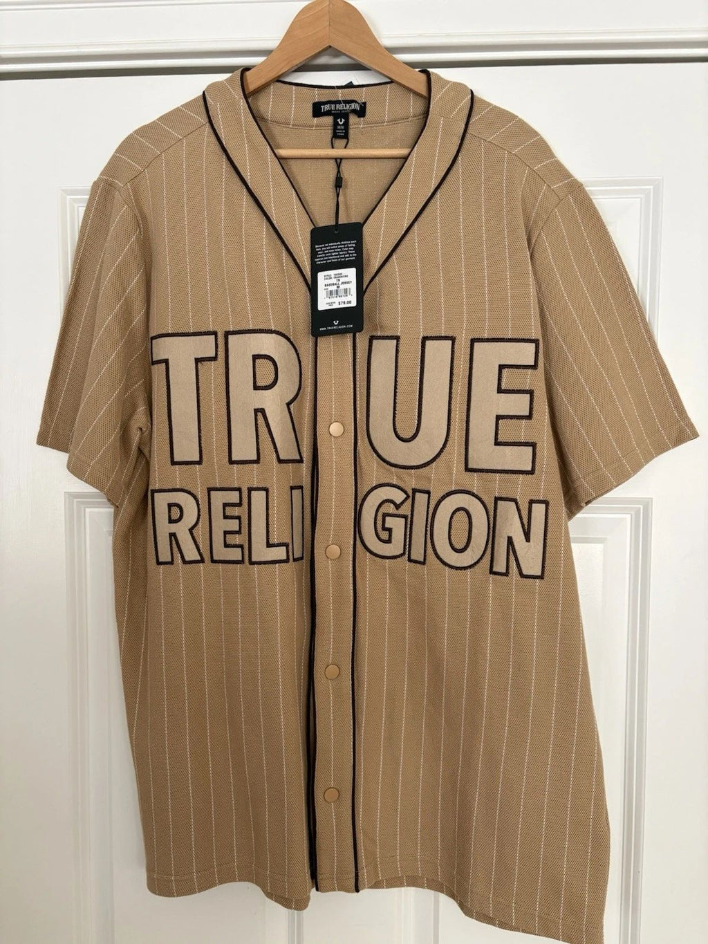 NWT TRUE RELIGION BASEBALL JERSEY HIGH QUALITY MENS M STYLISH CHEAP RET $79! Unisex T-shirt, Sweatshirt, Hoodie, Long Sleeve Tee - T-Shirt, Sweatshirt, Hoodie